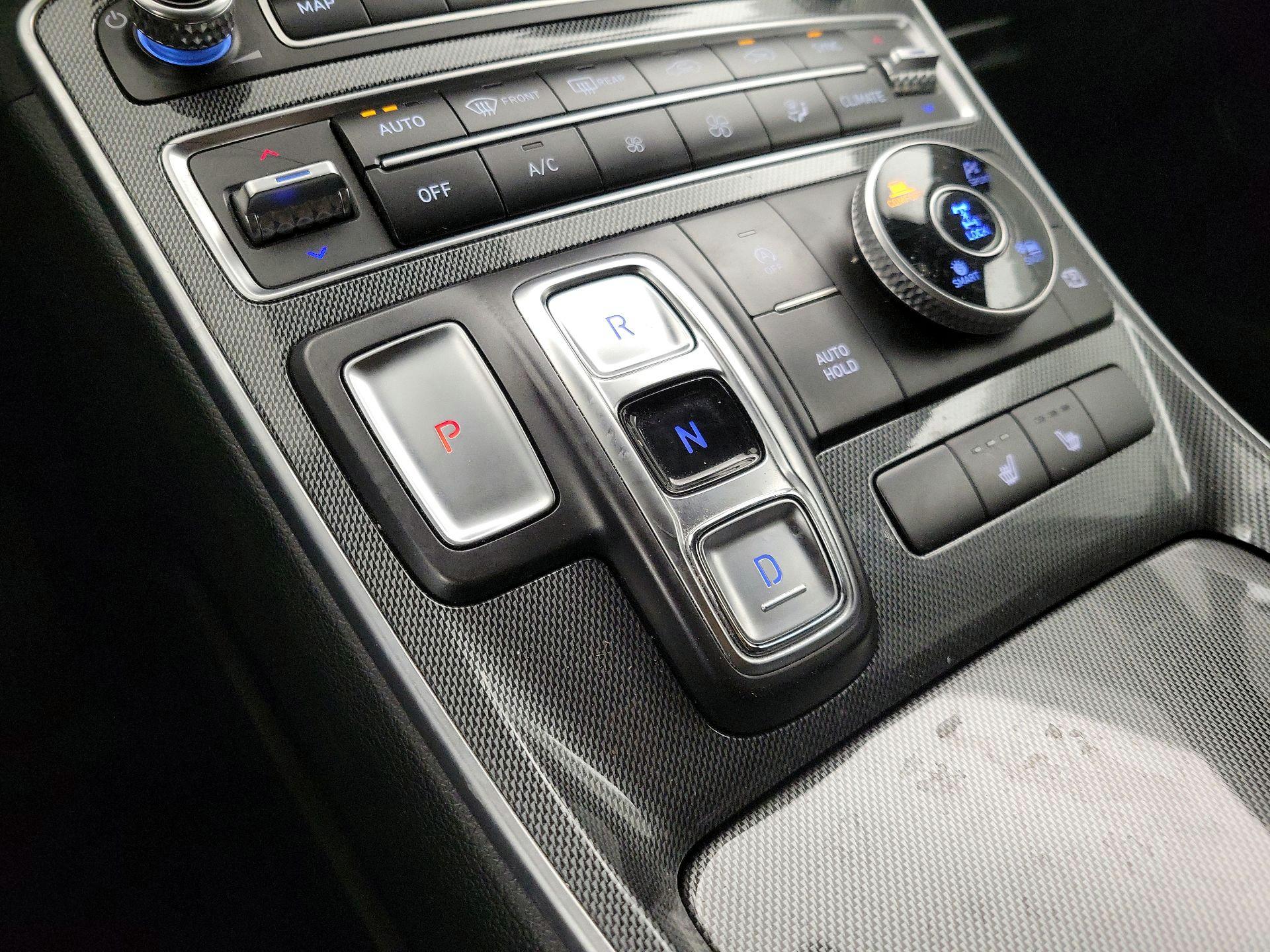 Thumbnail: 2023 Hyundai Santa Fe - 17