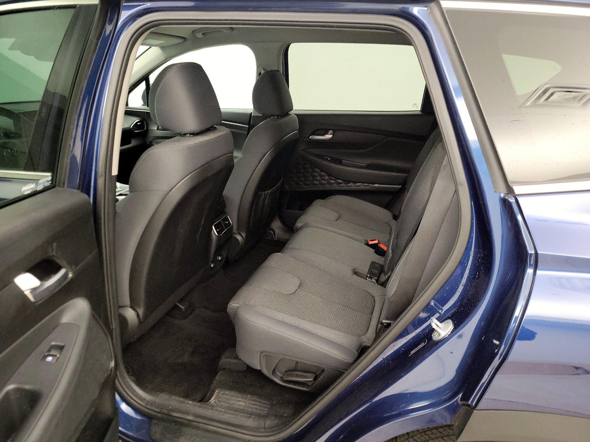 Thumbnail: 2023 Hyundai Santa Fe - 19