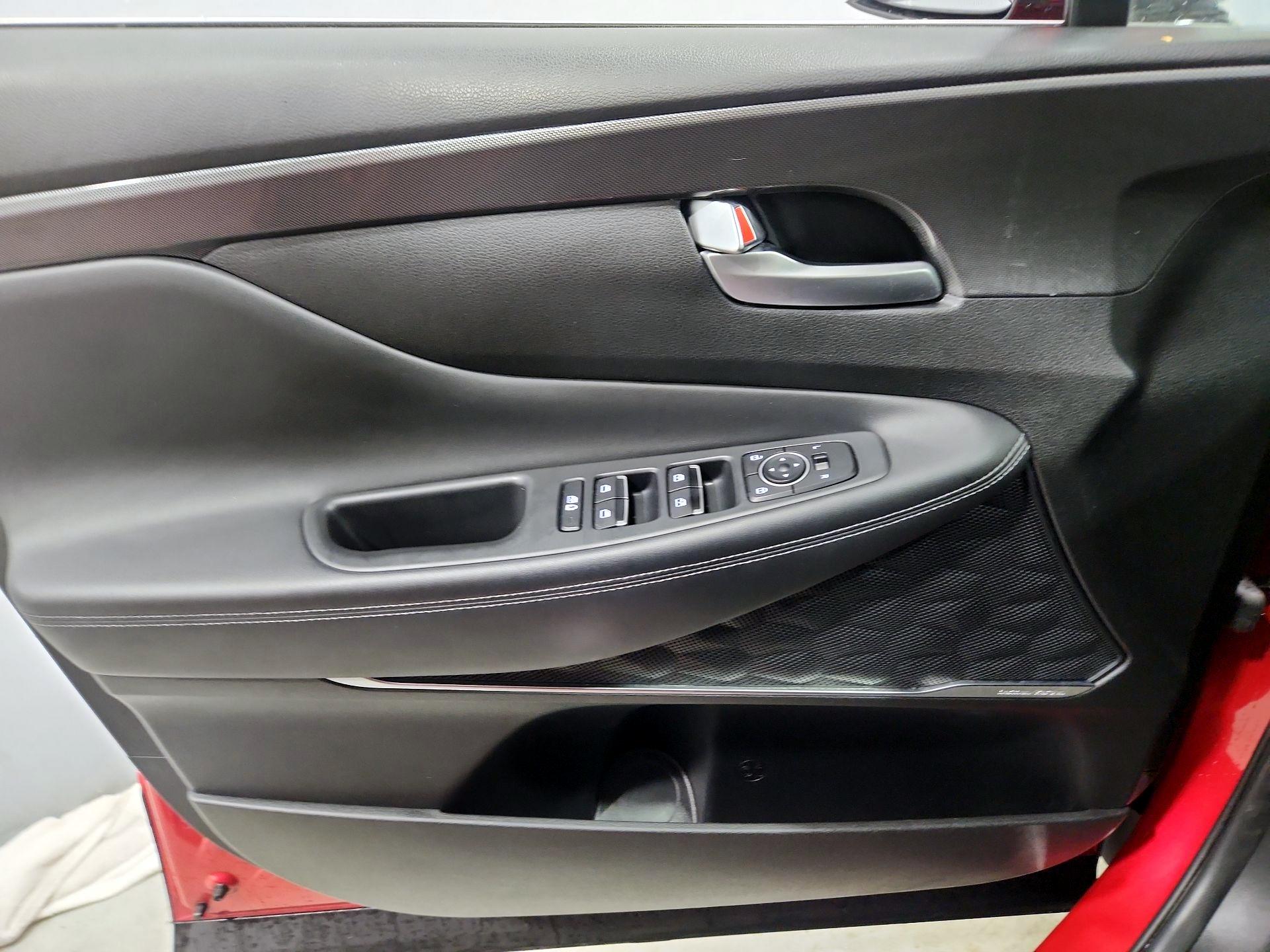 Thumbnail: 2023 Hyundai Santa Fe - 12