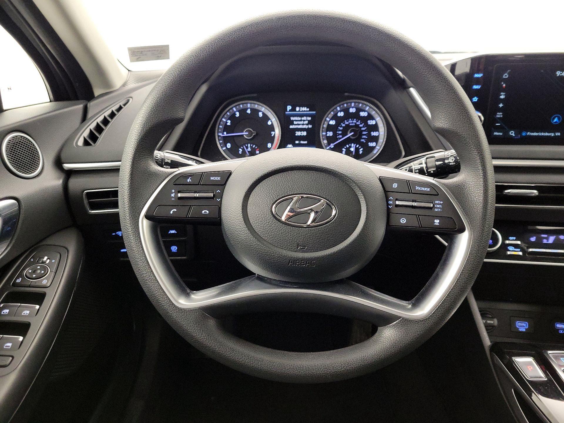 Thumbnail: 2023 Hyundai Sonata - 10