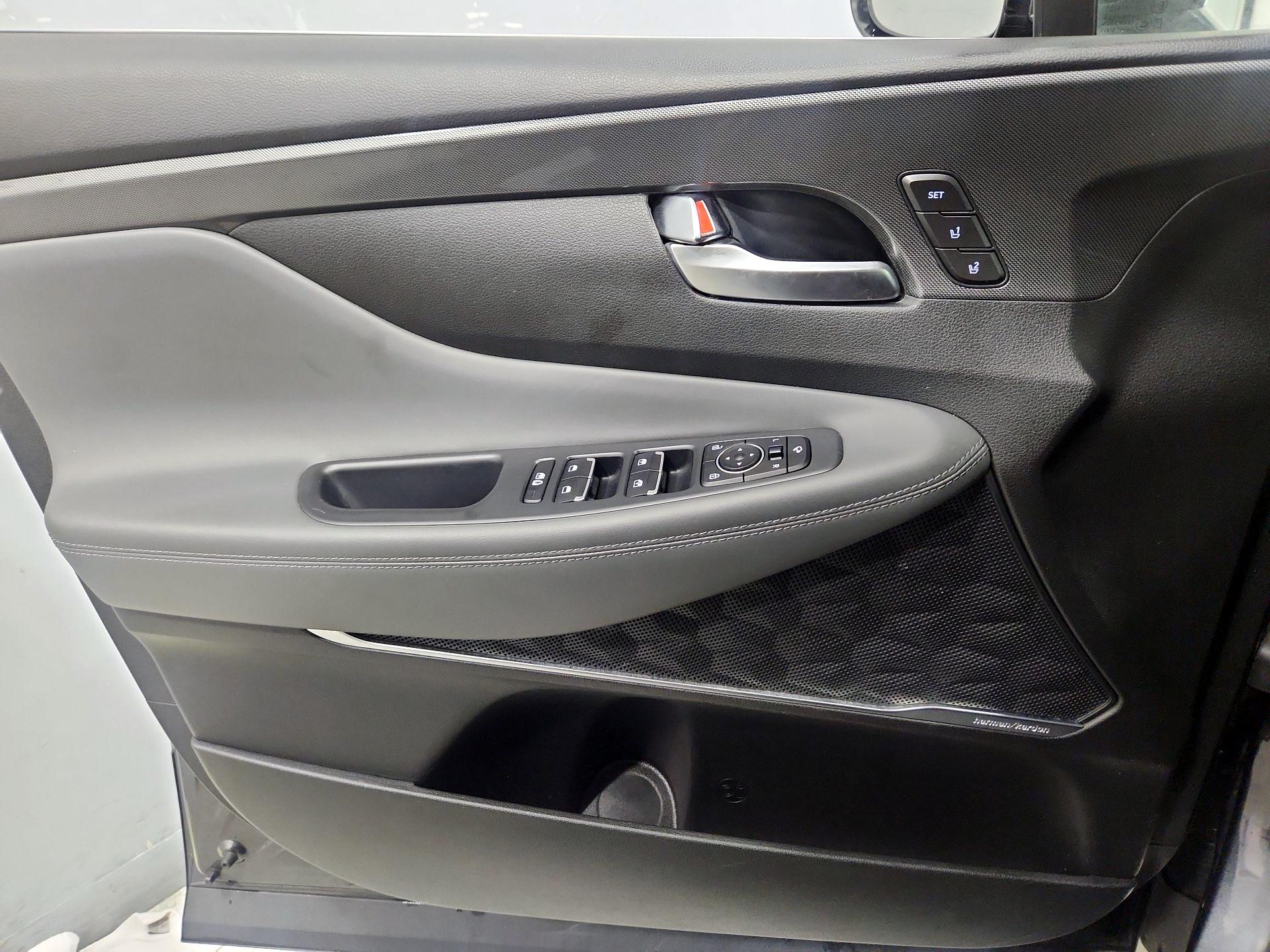 Thumbnail: 2023 Hyundai Santa Fe - 12