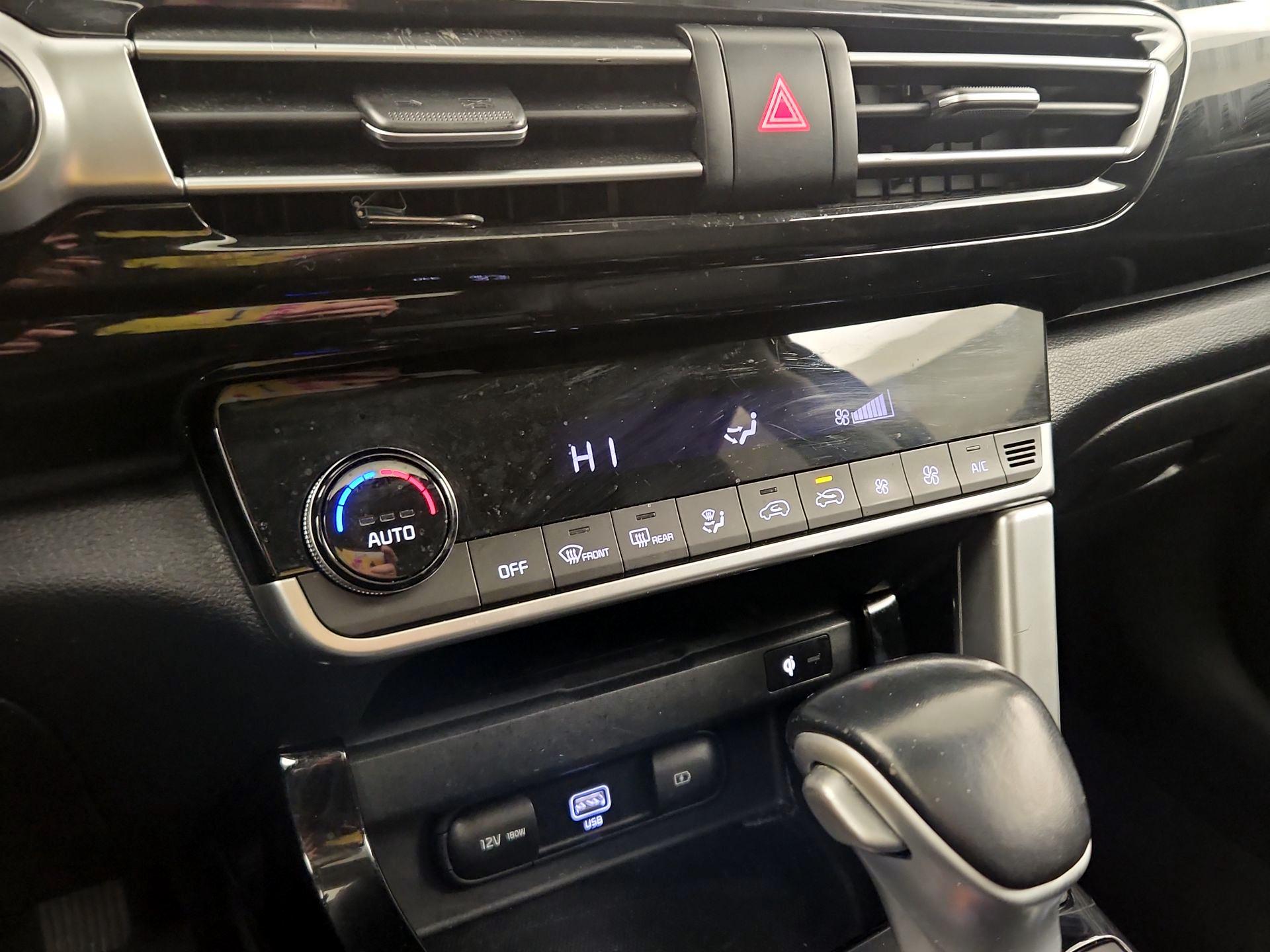 Thumbnail: 2022 Kia Seltos - 15