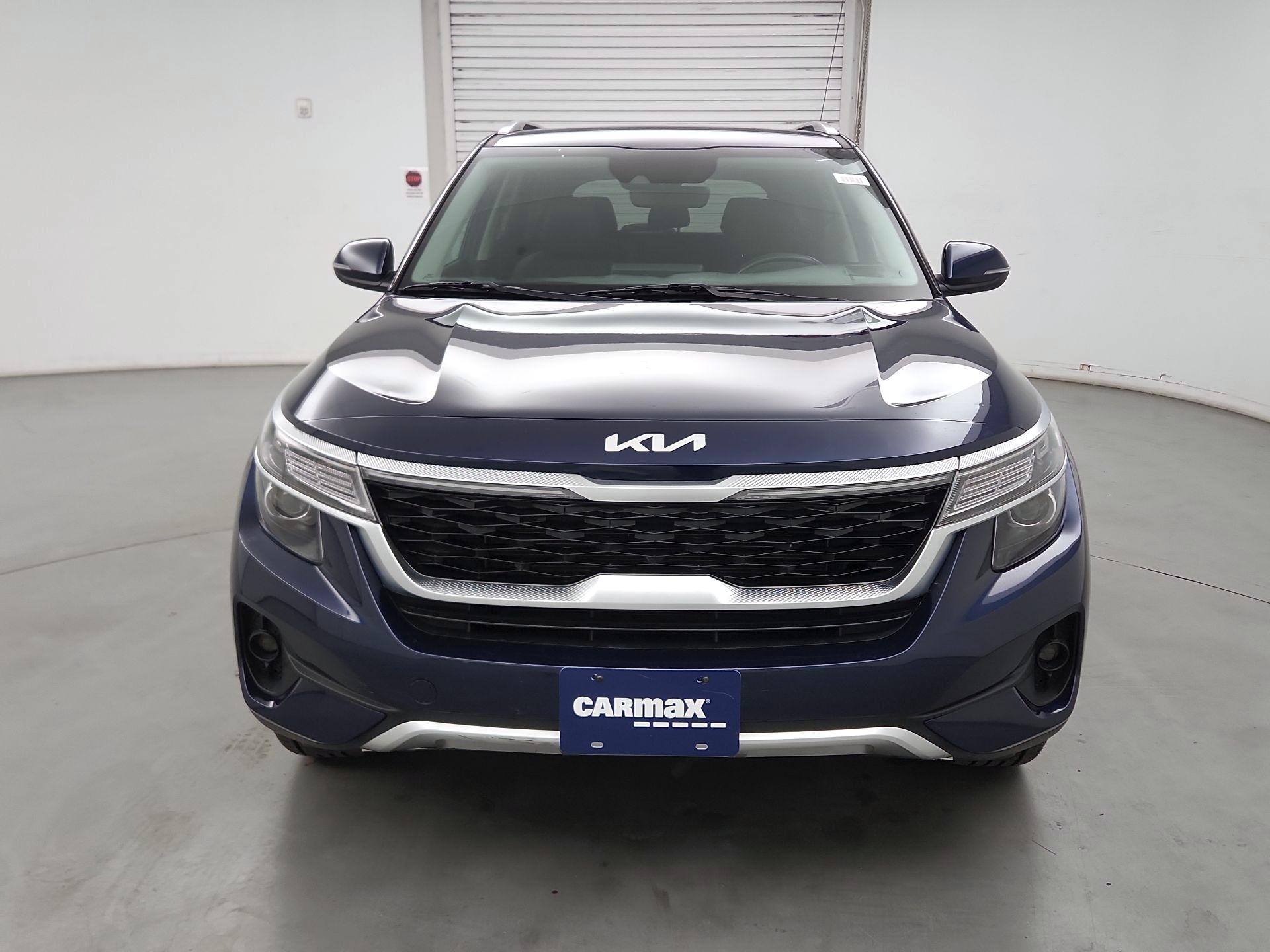 Thumbnail: 2022 Kia Seltos - 2