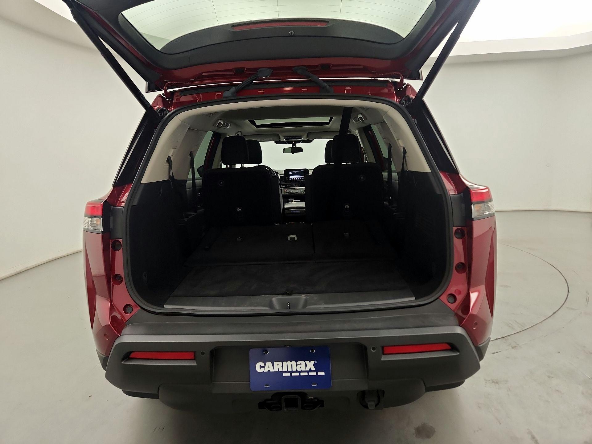 Thumbnail: 2023 Nissan Pathfinder - 20