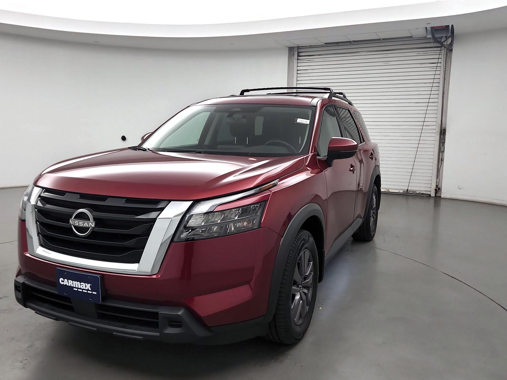 Thumbnail: 2023 Nissan Pathfinder - 3