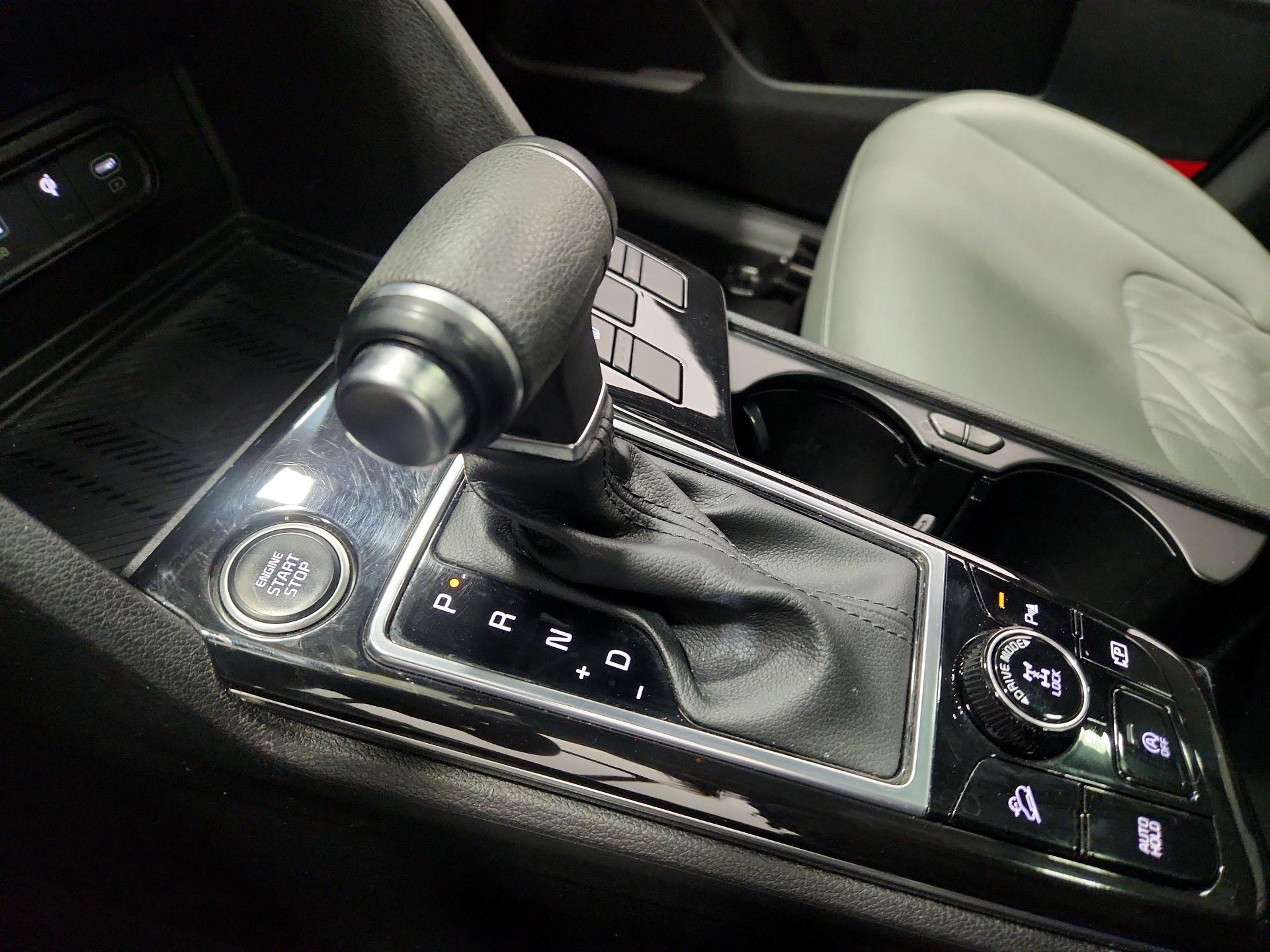 Thumbnail: 2023 Kia Sportage - 18