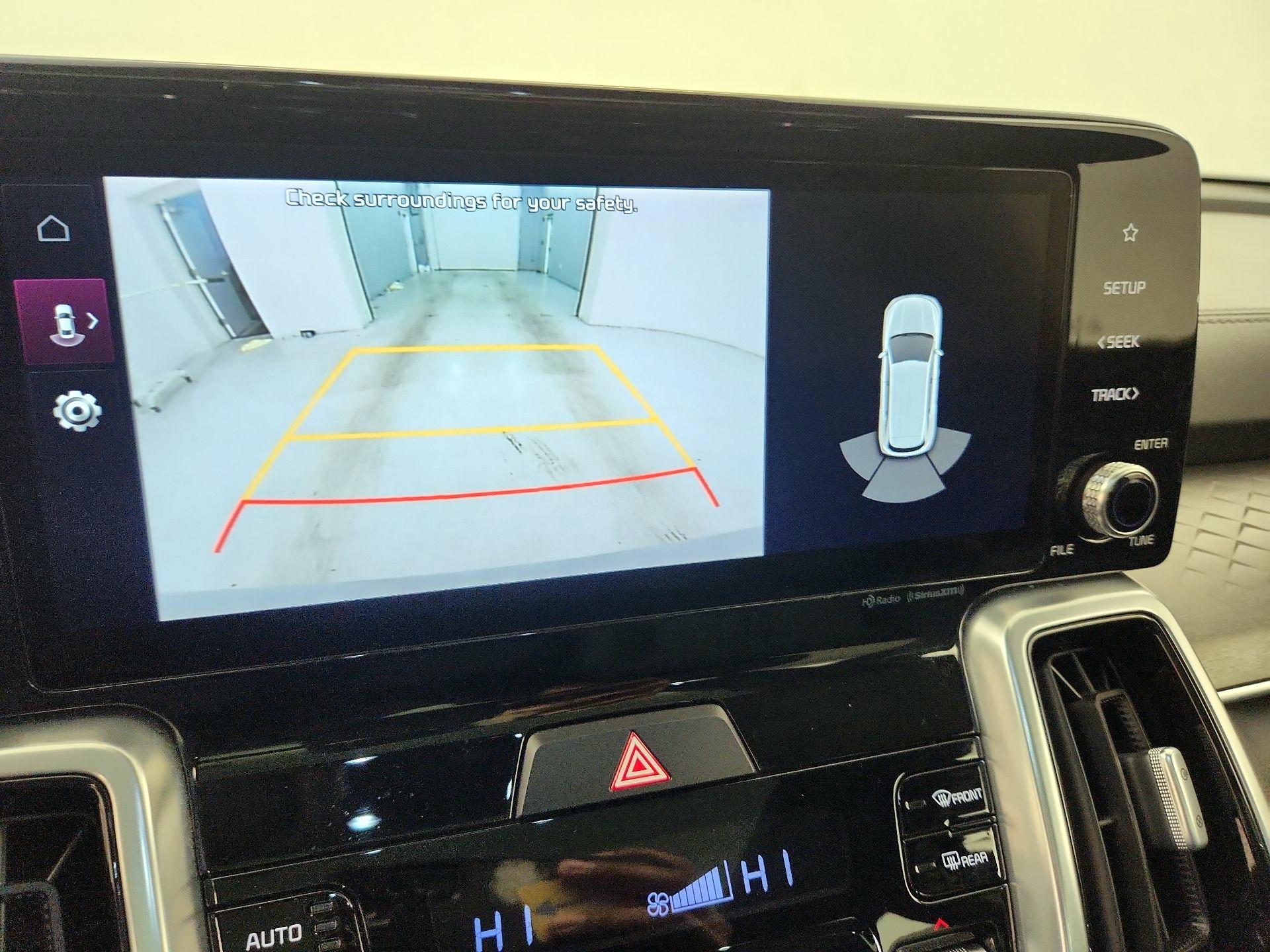 Thumbnail: 2022 Kia Sorento - 11