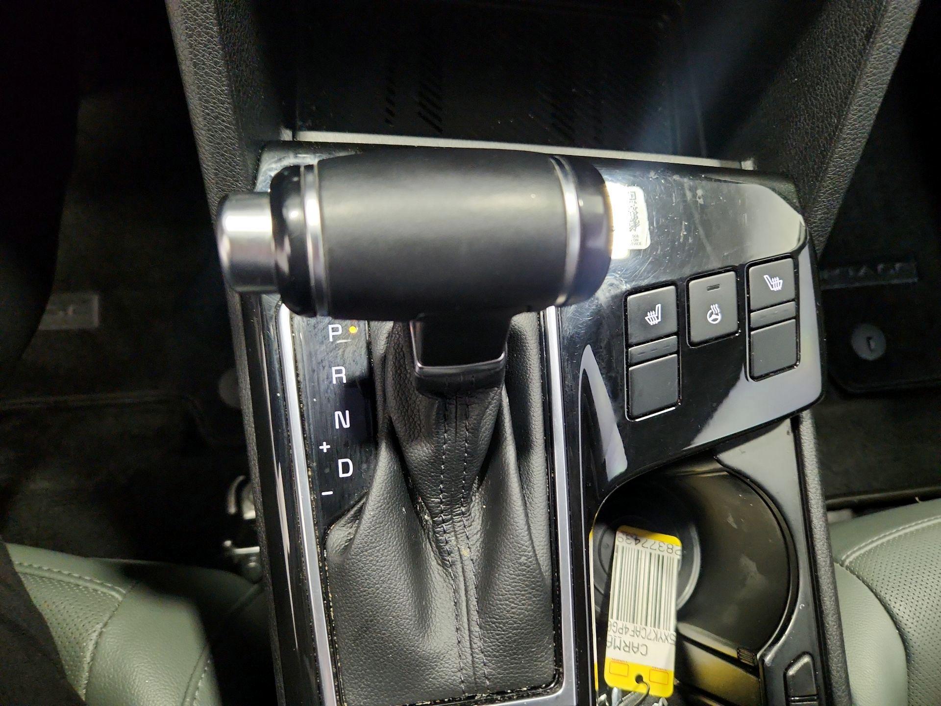 Thumbnail: 2023 Kia Sportage - 17