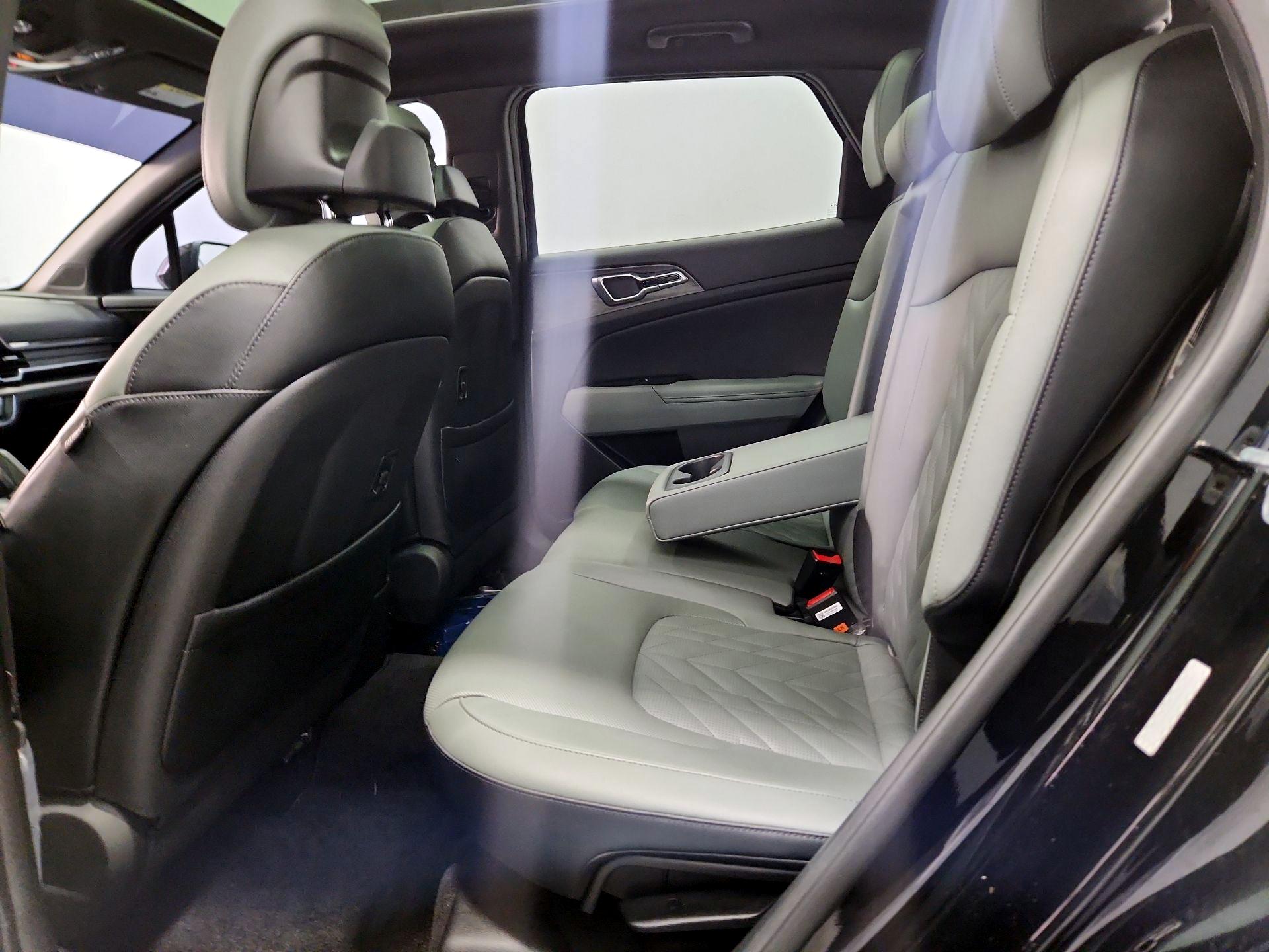 Thumbnail: 2023 Kia Sportage - 20