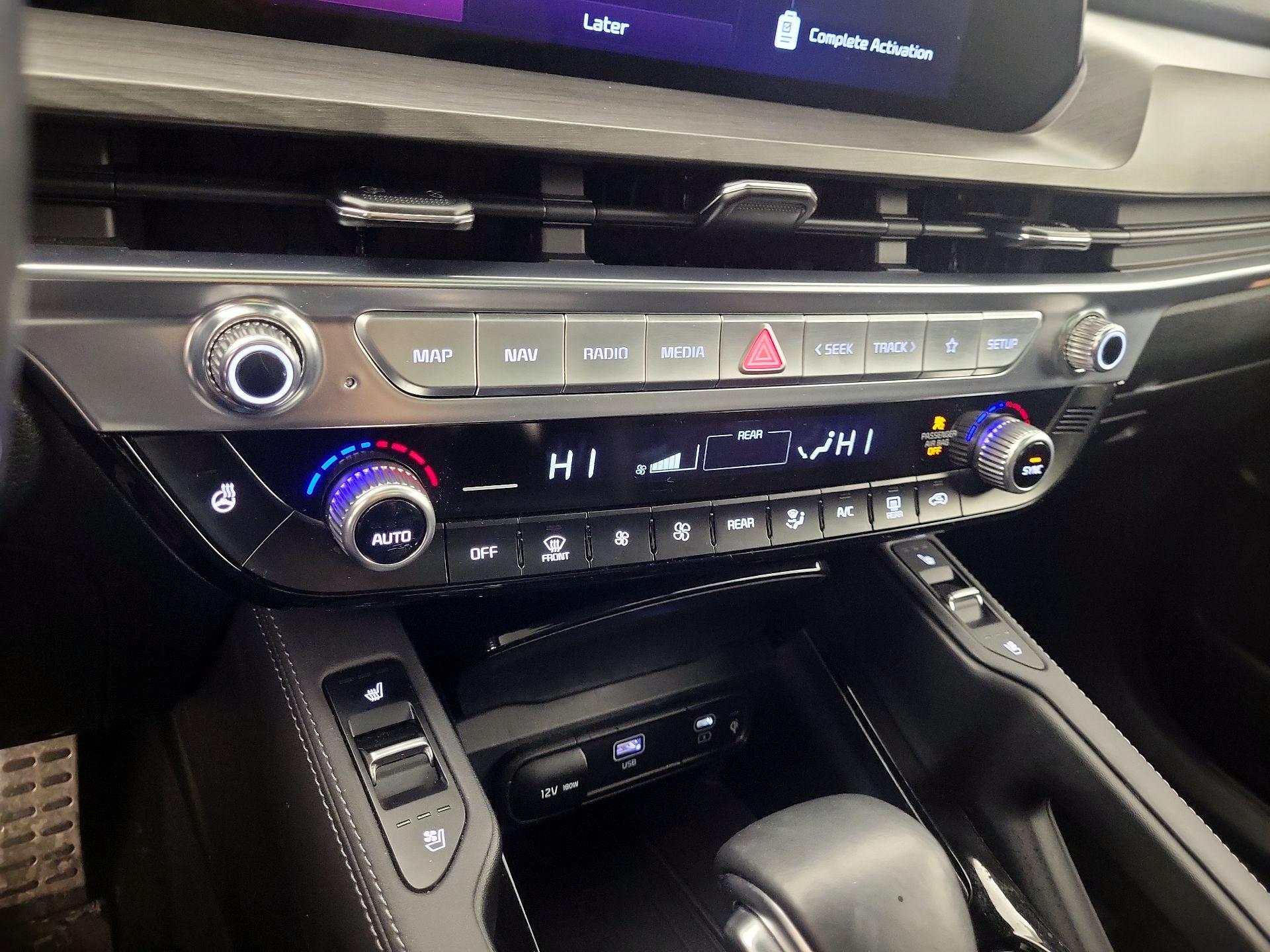 Thumbnail: 2023 Kia Telluride - 17