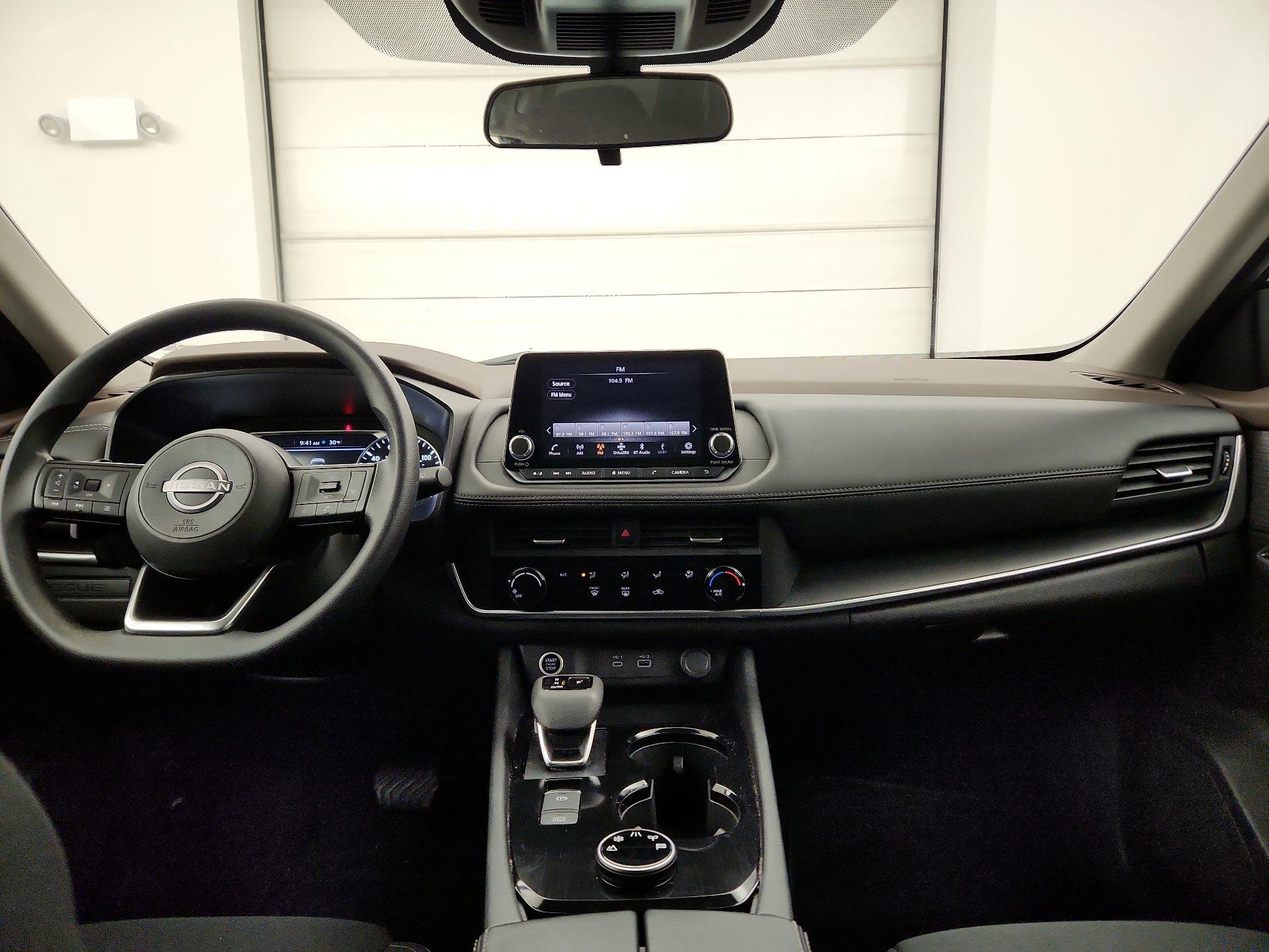 Thumbnail: 2023 Nissan Rogue - 9