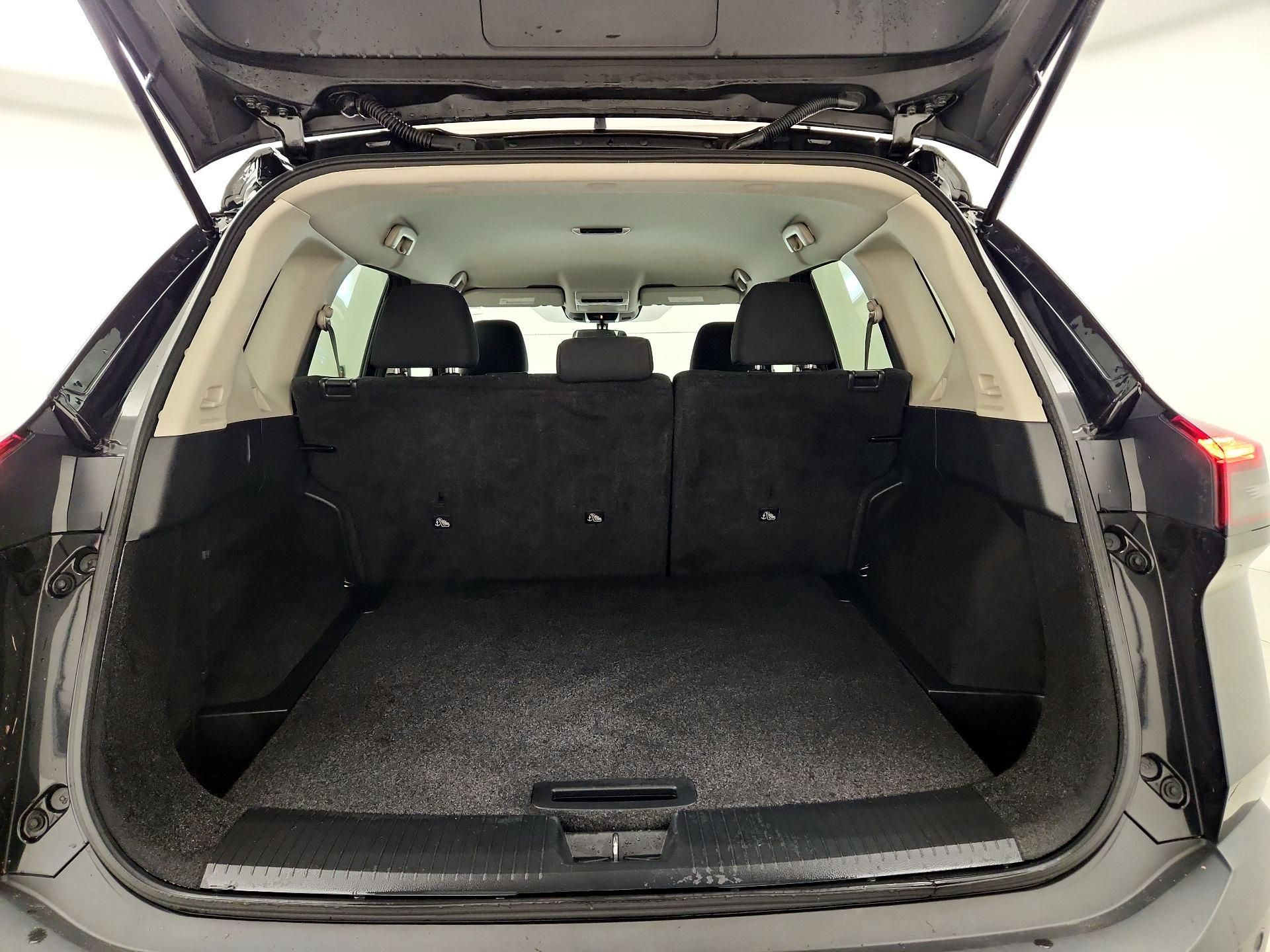 Thumbnail: 2023 Nissan Rogue - 20