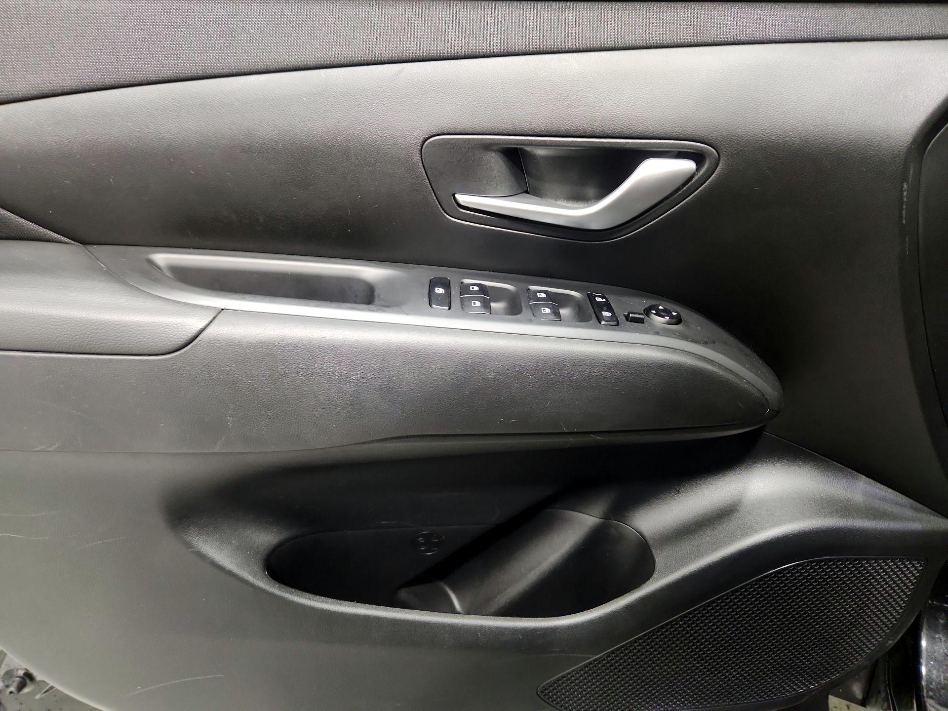 Thumbnail: 2023 Hyundai Tucson - 12