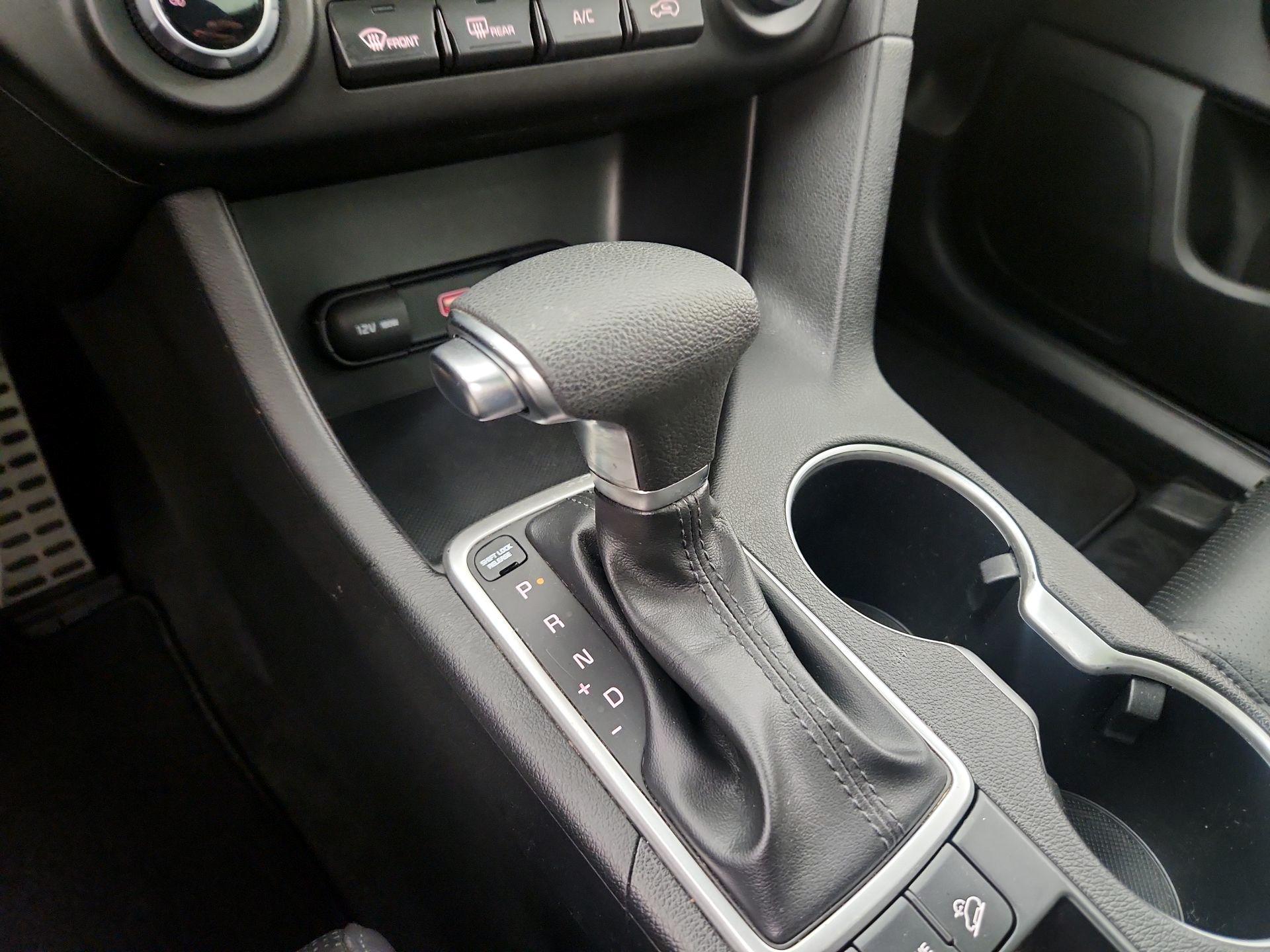 Thumbnail: 2022 Kia Sportage - 15