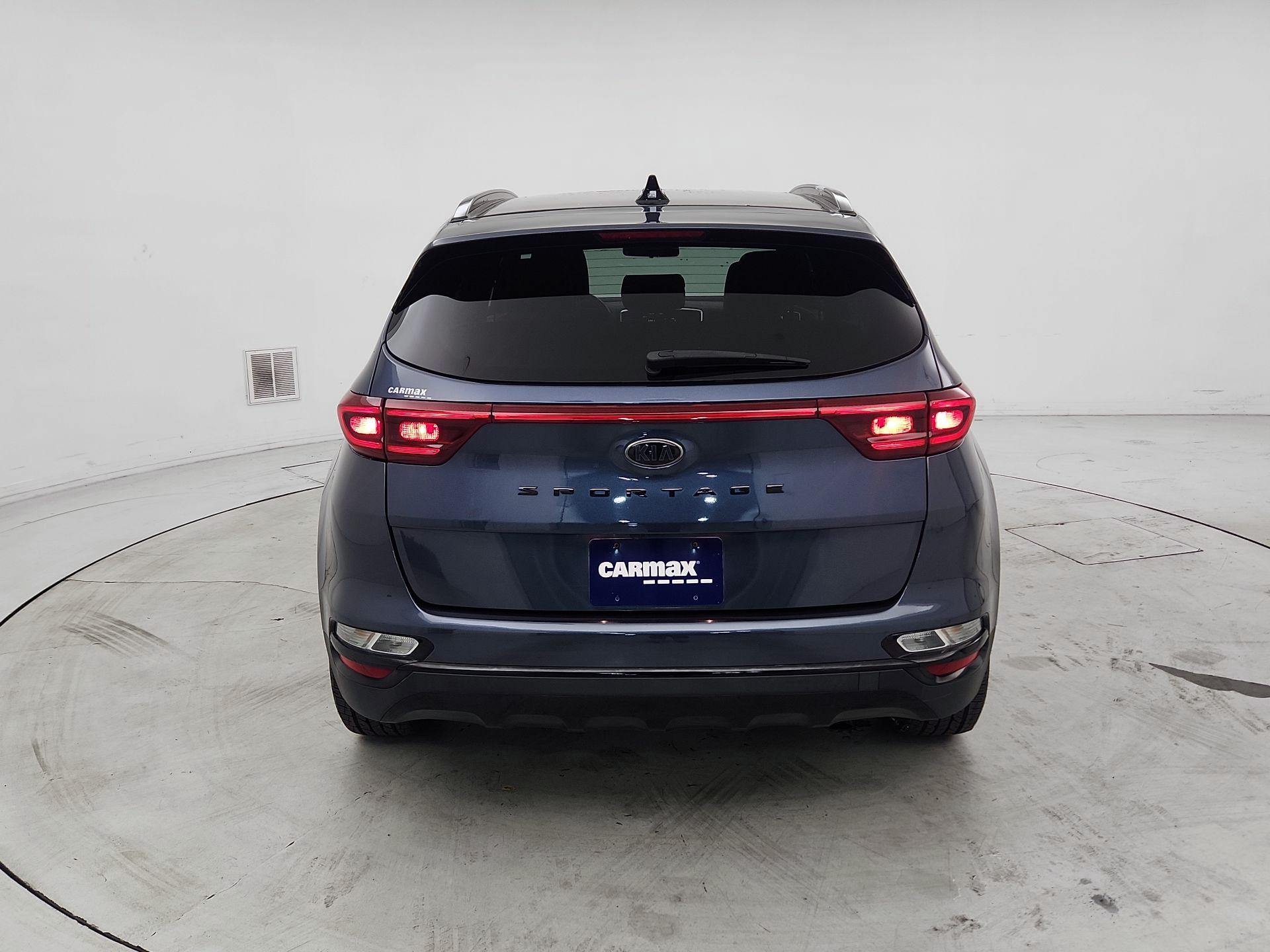 Thumbnail: 2022 Kia Sportage - 6