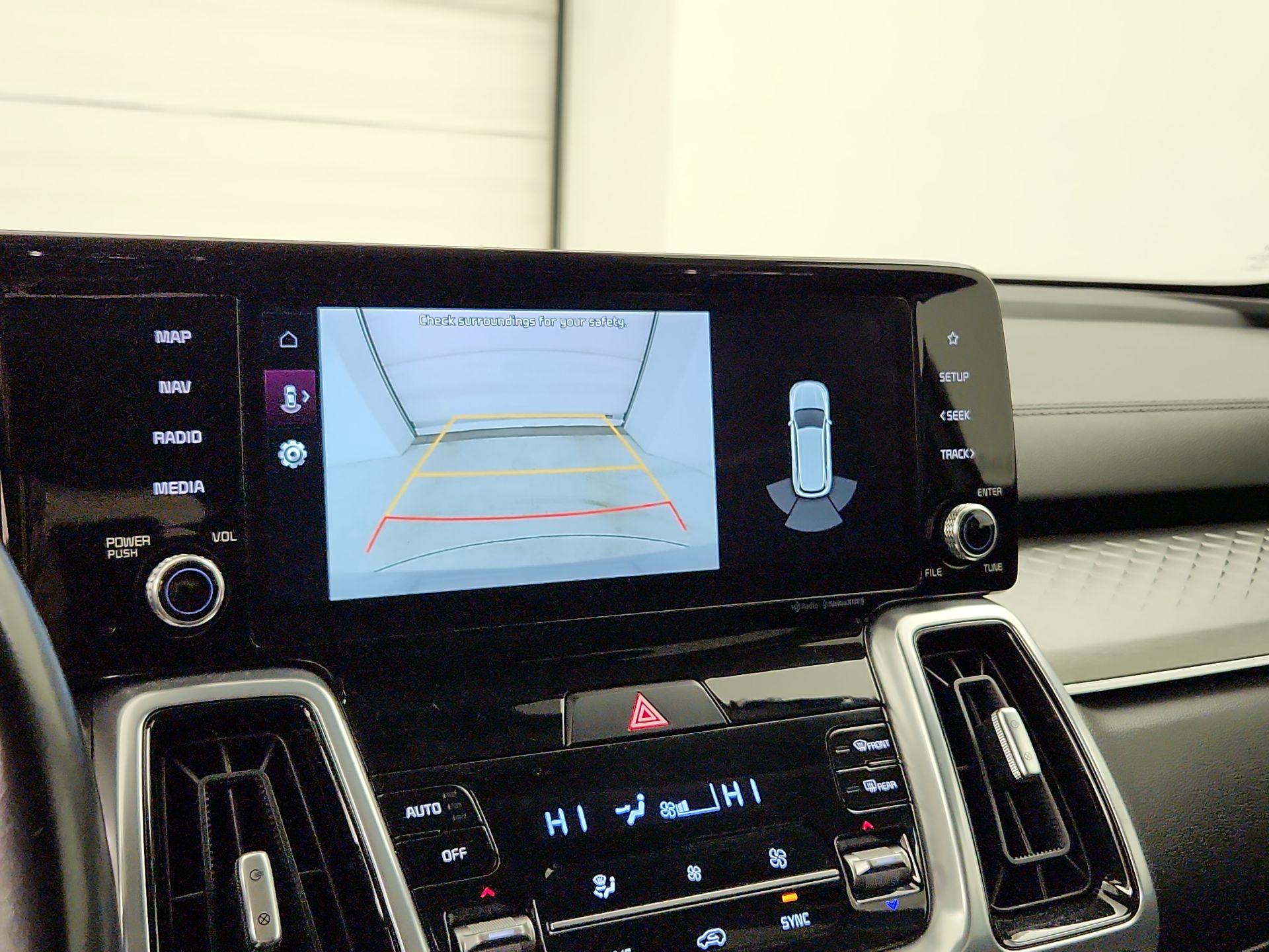 Thumbnail: 2022 Kia Sorento - 15