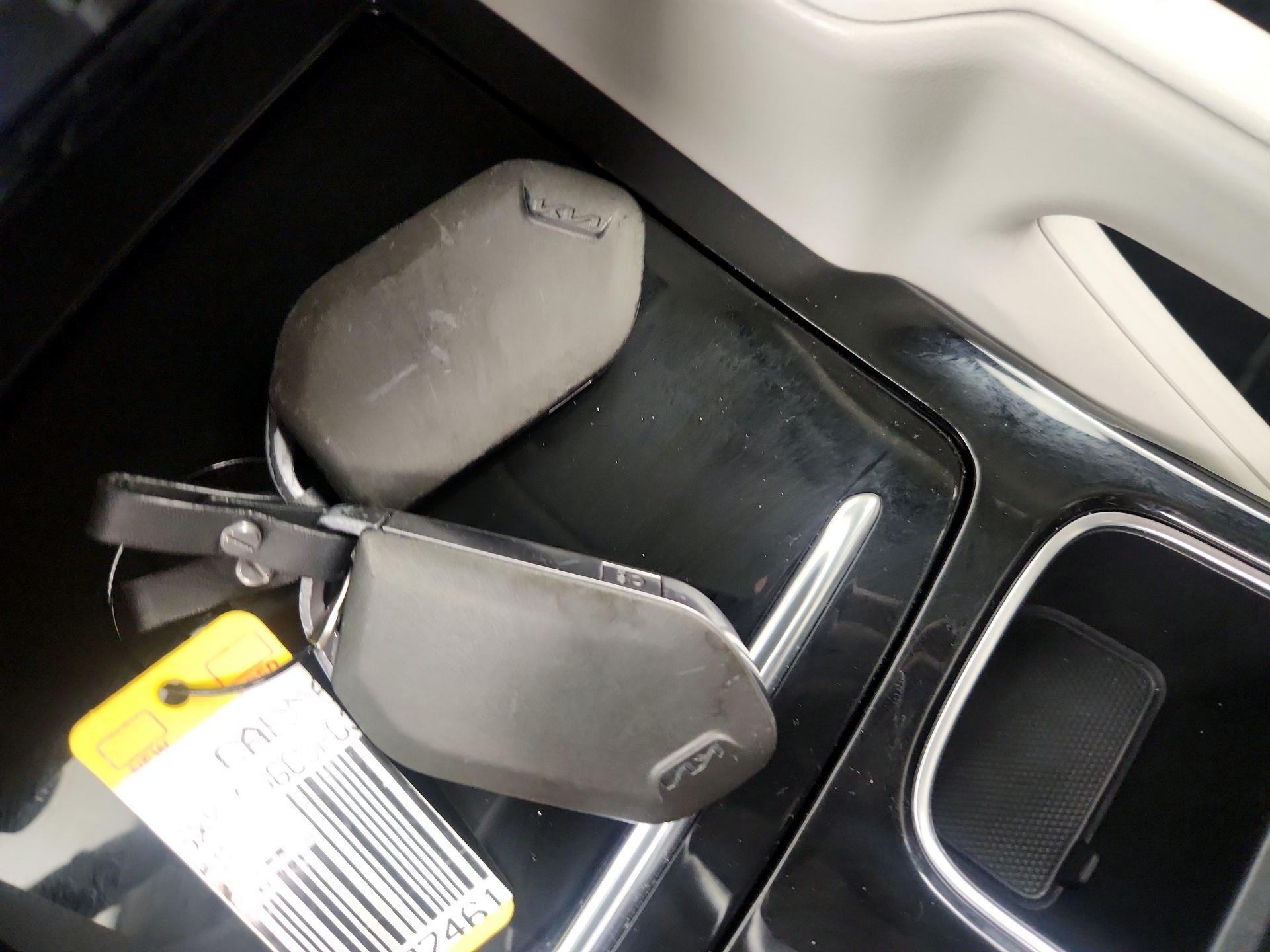 Thumbnail: 2023 Kia Telluride - 20