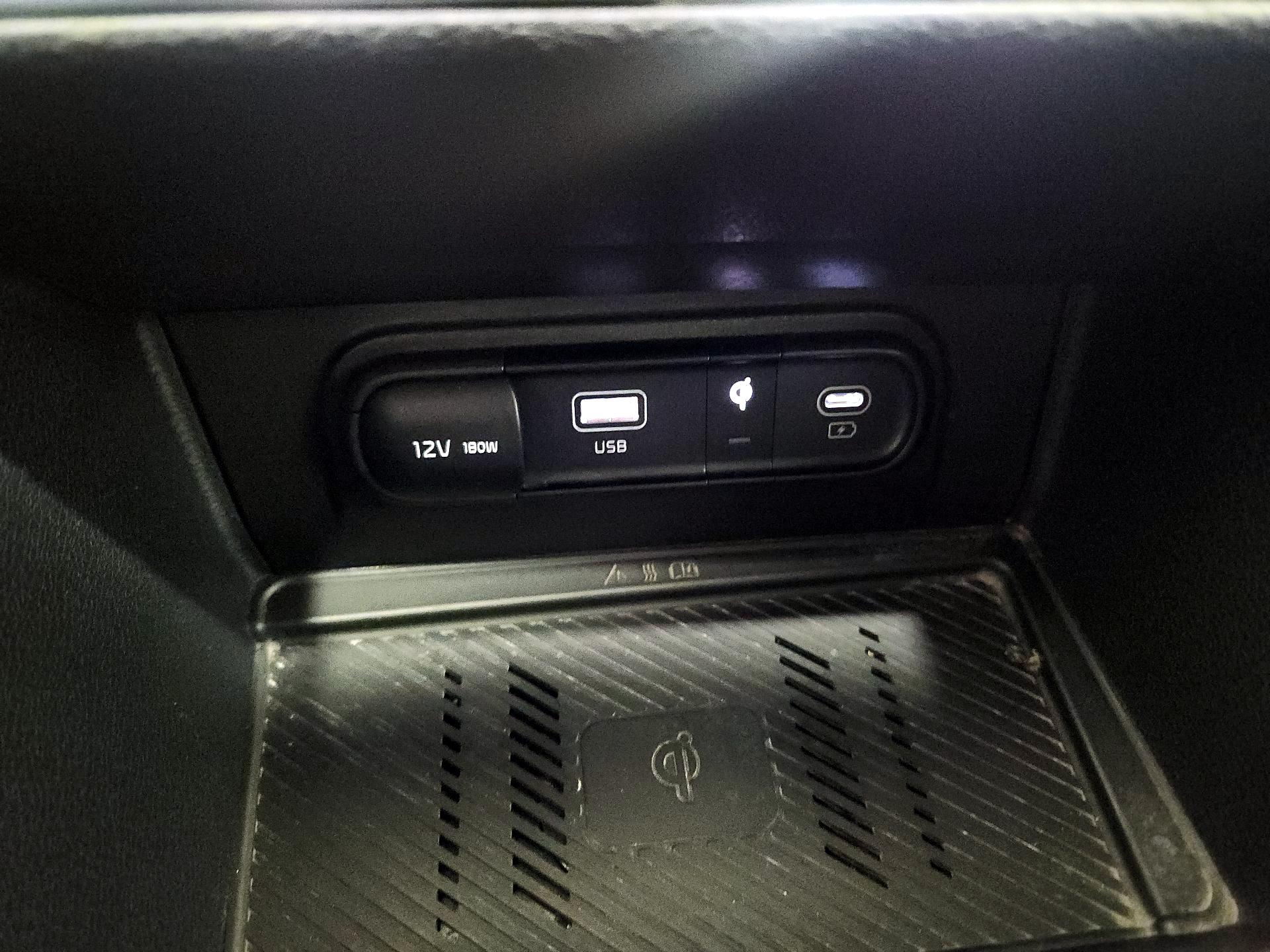 Thumbnail: 2023 Kia Sportage - 19