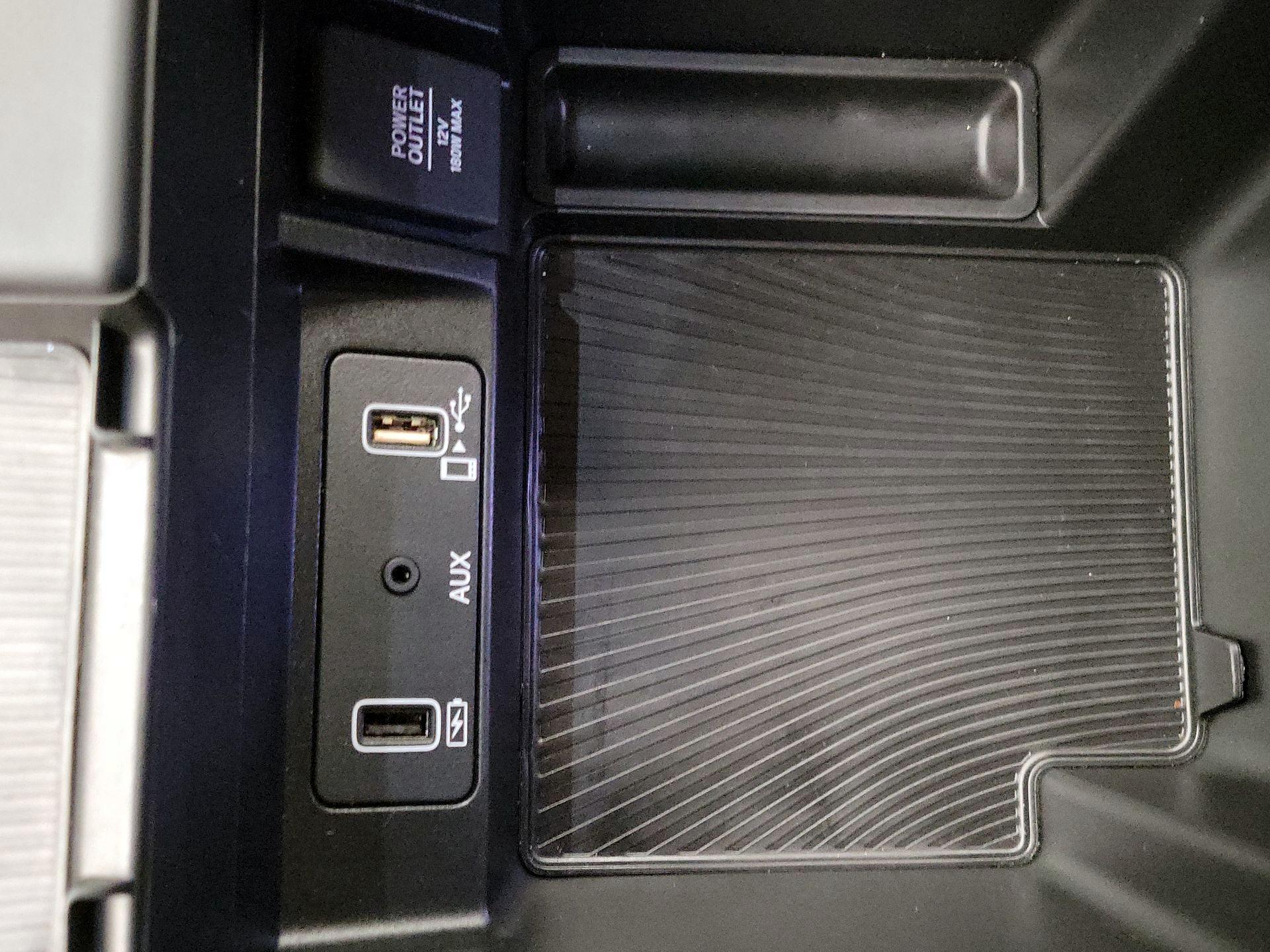 Thumbnail: 2022 Acura TLX - 18