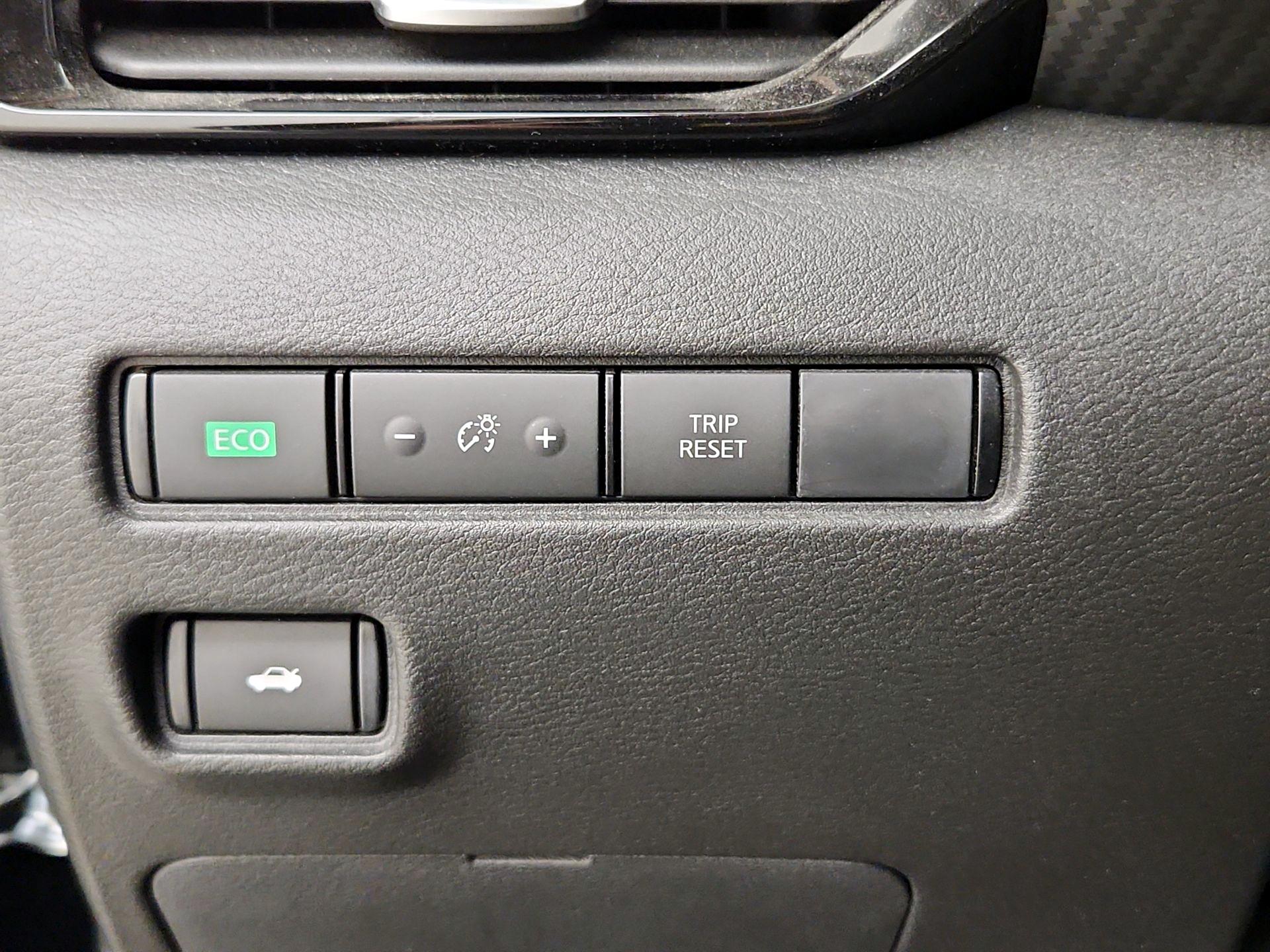 Thumbnail: 2023 Nissan Sentra - 13