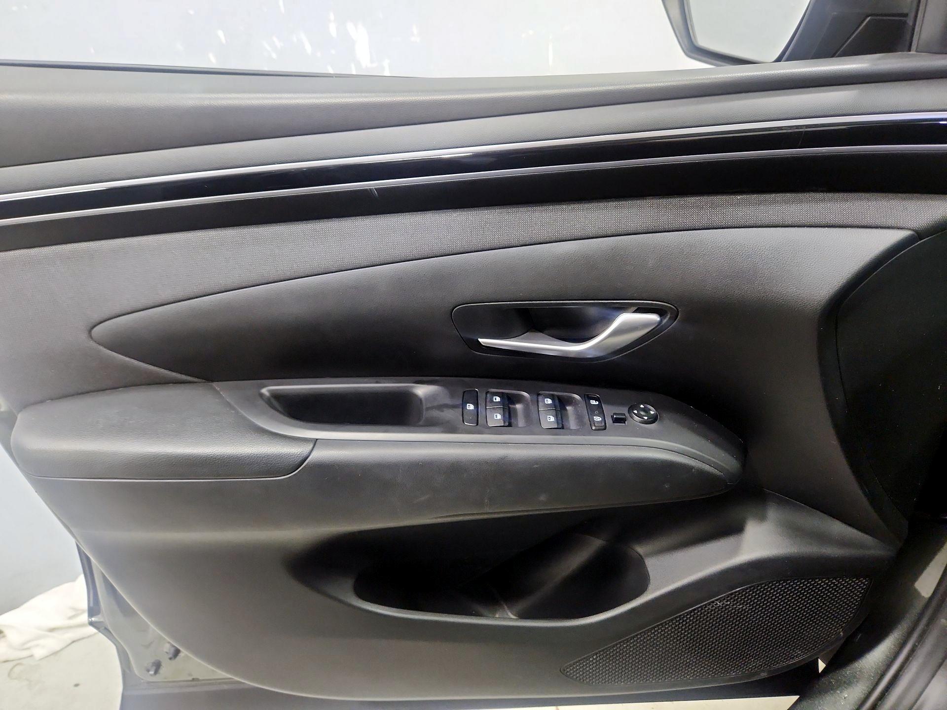 Thumbnail: 2023 Hyundai Tucson - 12