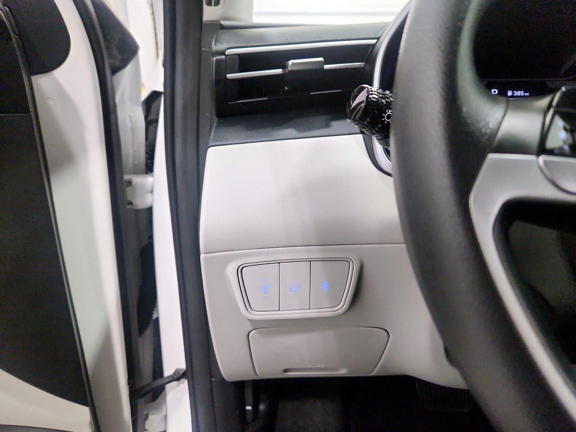 Thumbnail: 2023 Hyundai Tucson - 13