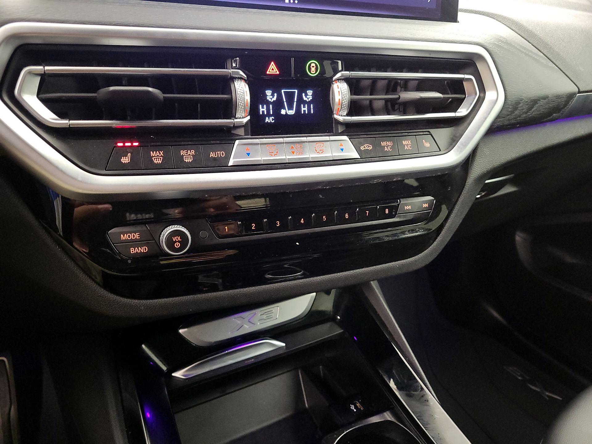 Thumbnail: 2023 BMW X3 - 16