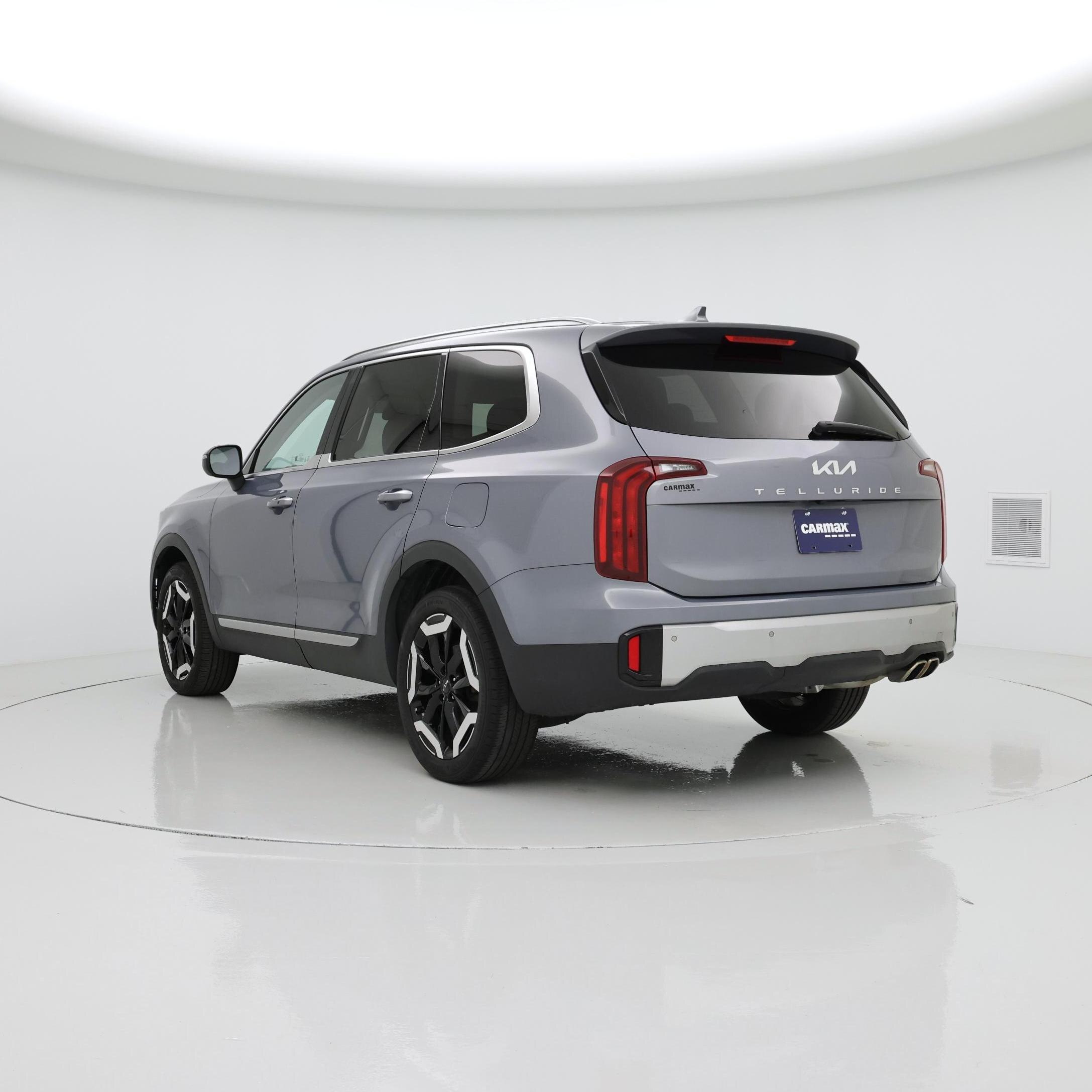 Thumbnail: 2023 Kia Telluride - 2