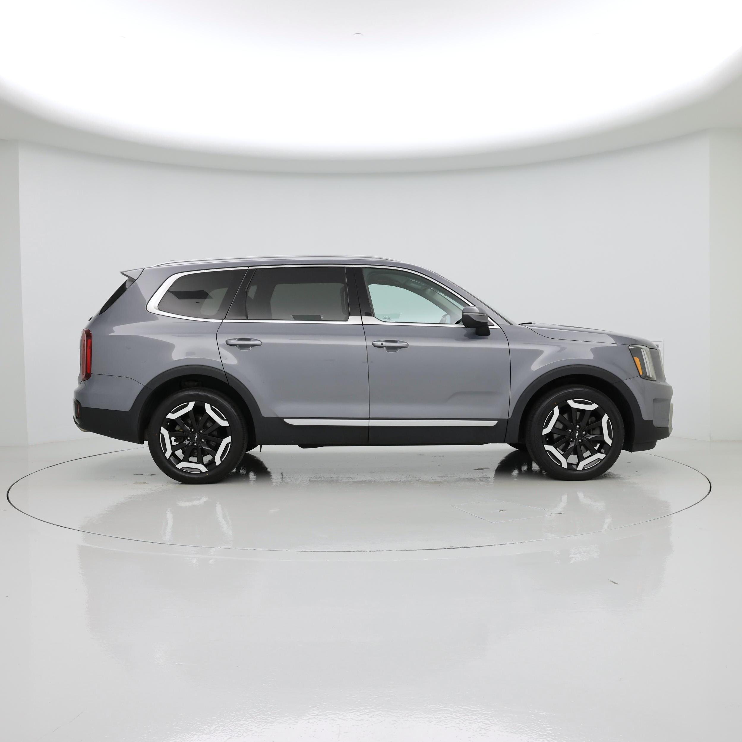 Thumbnail: 2023 Kia Telluride - 7