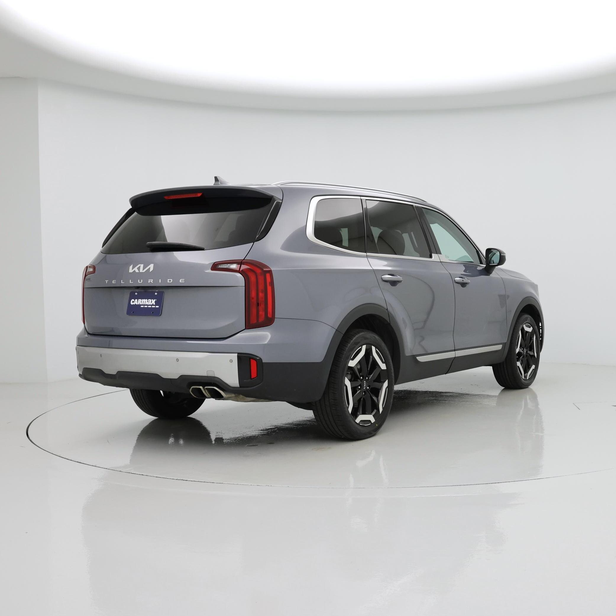 Thumbnail: 2023 Kia Telluride - 8