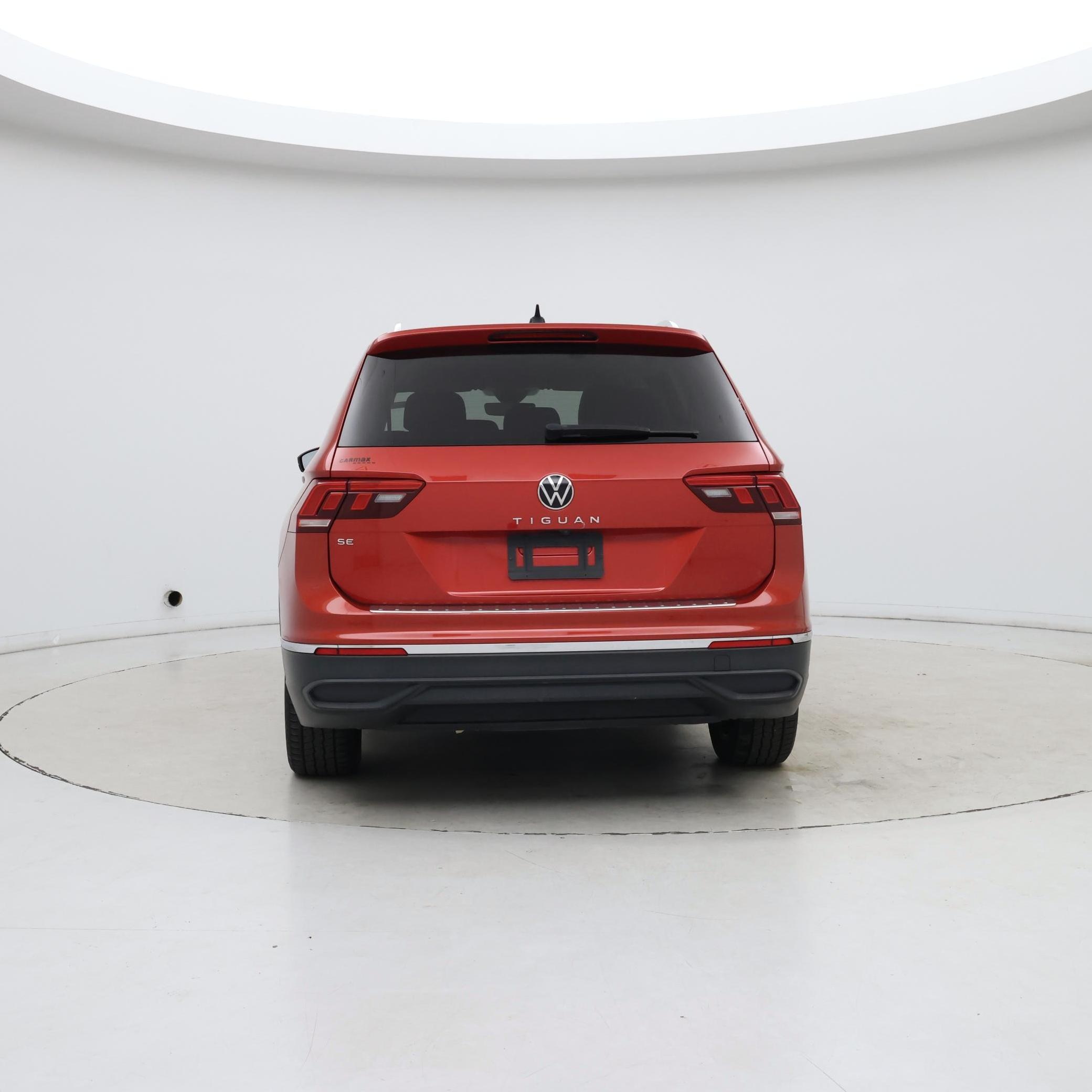 Thumbnail: 2022 Volkswagen Tiguan - 6