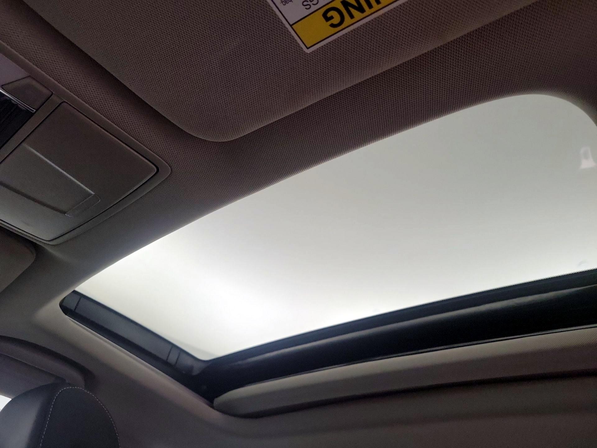 Thumbnail: 2022 Acura TLX - 18