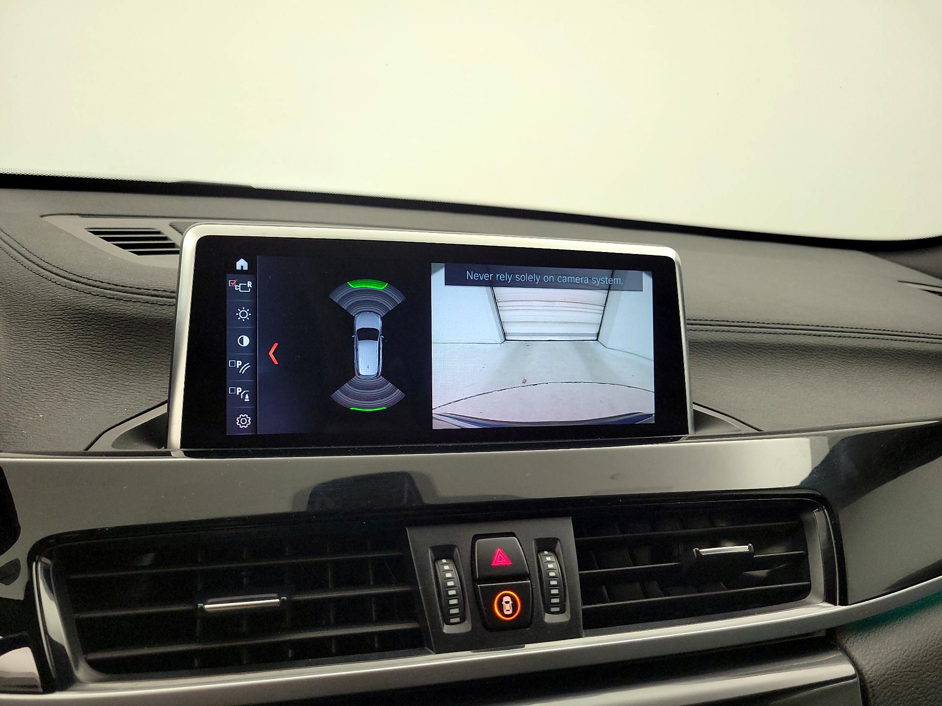 Thumbnail: 2021 BMW X1 - 14