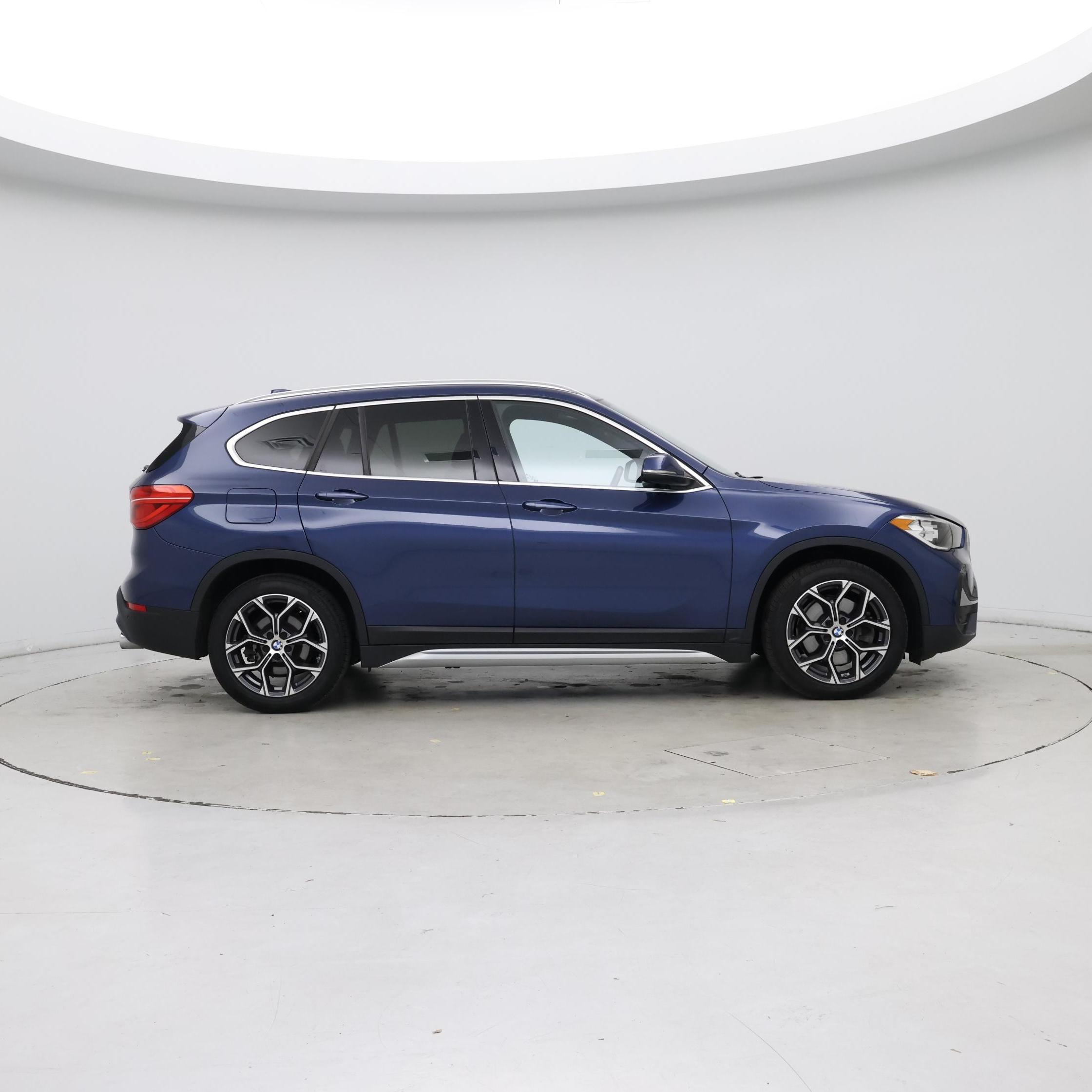 Thumbnail: 2021 BMW X1 - 7