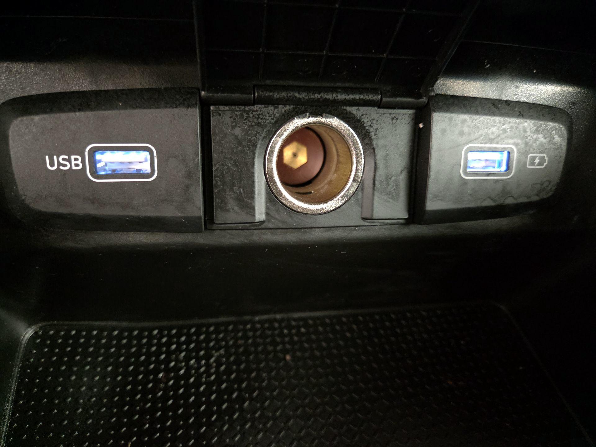 Thumbnail: 2022 Hyundai Tucson - 18