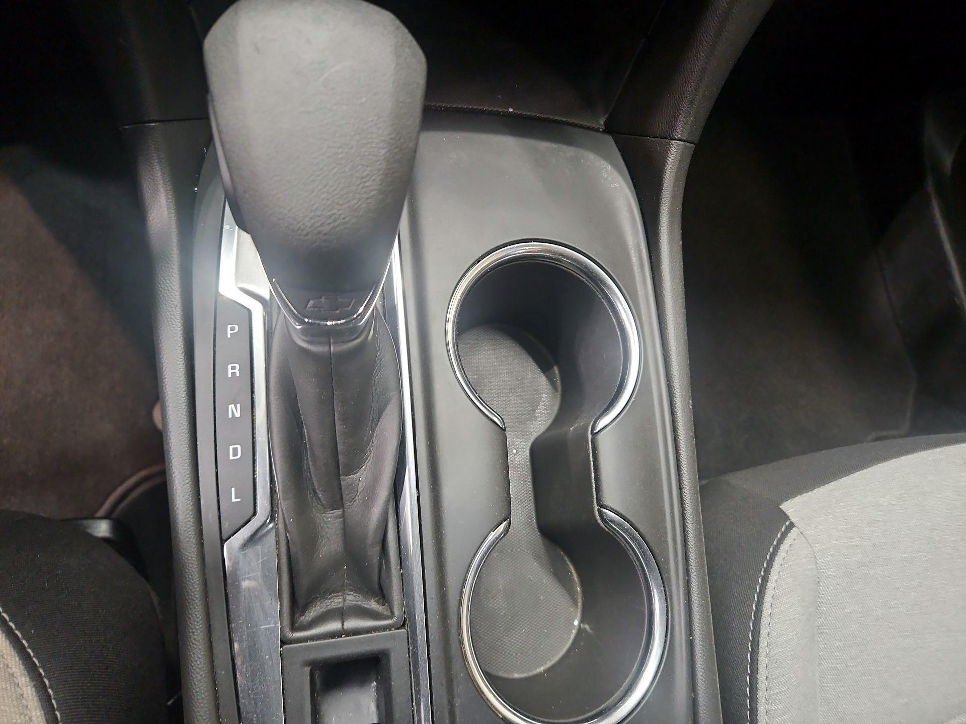 Thumbnail: 2023 Chevrolet Equinox - 17