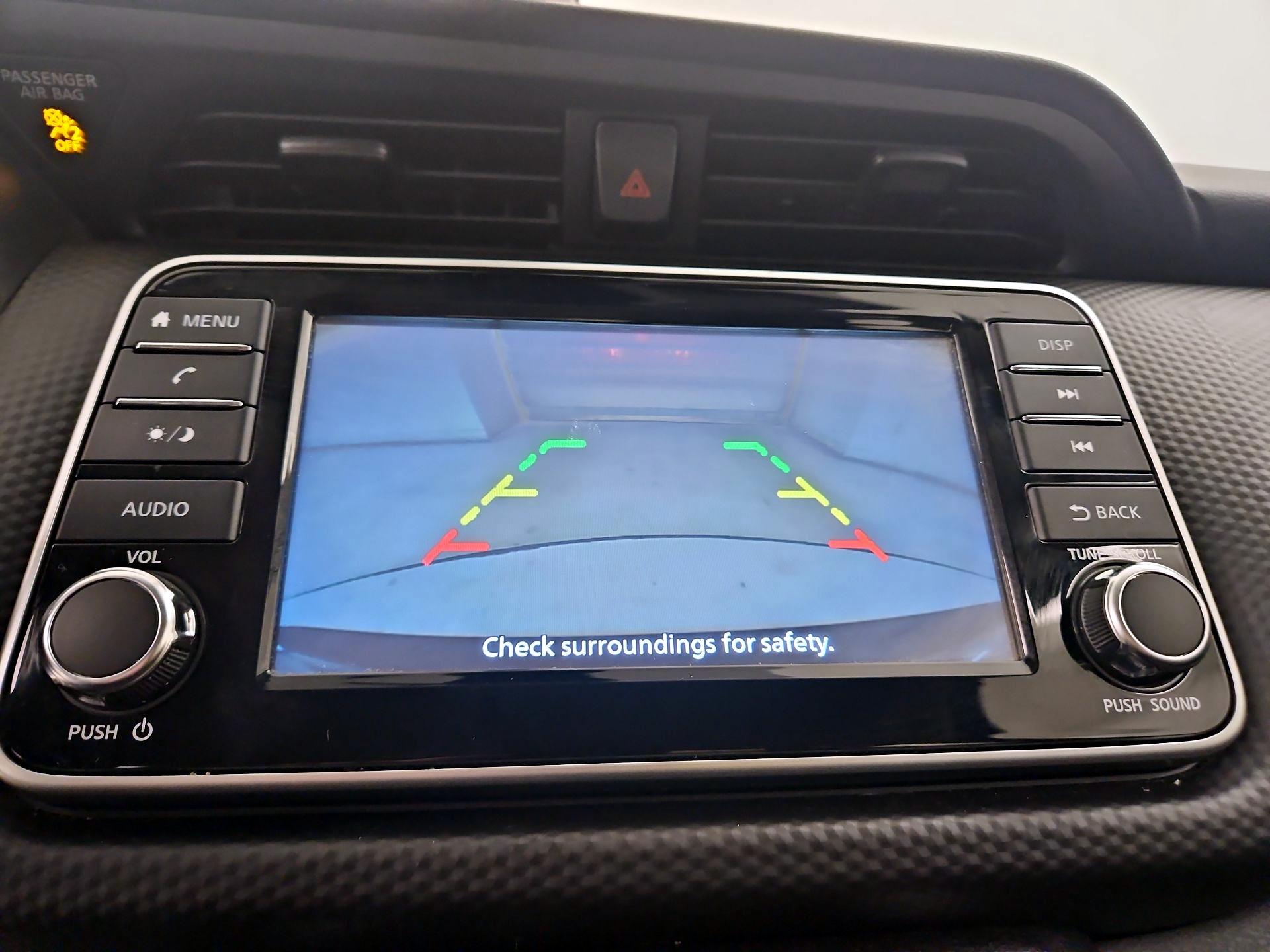 Thumbnail: 2021 Nissan Kicks - 14