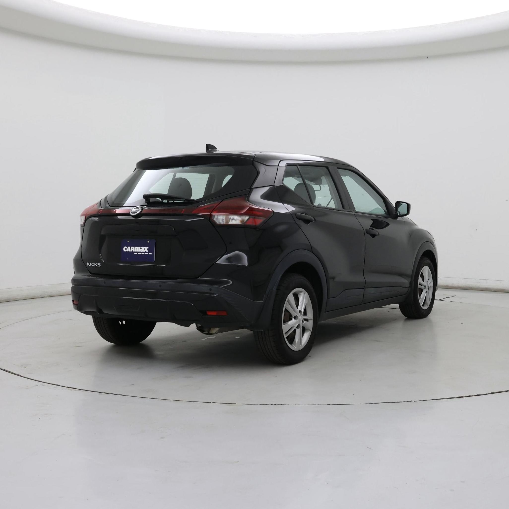 Thumbnail: 2021 Nissan Kicks - 8