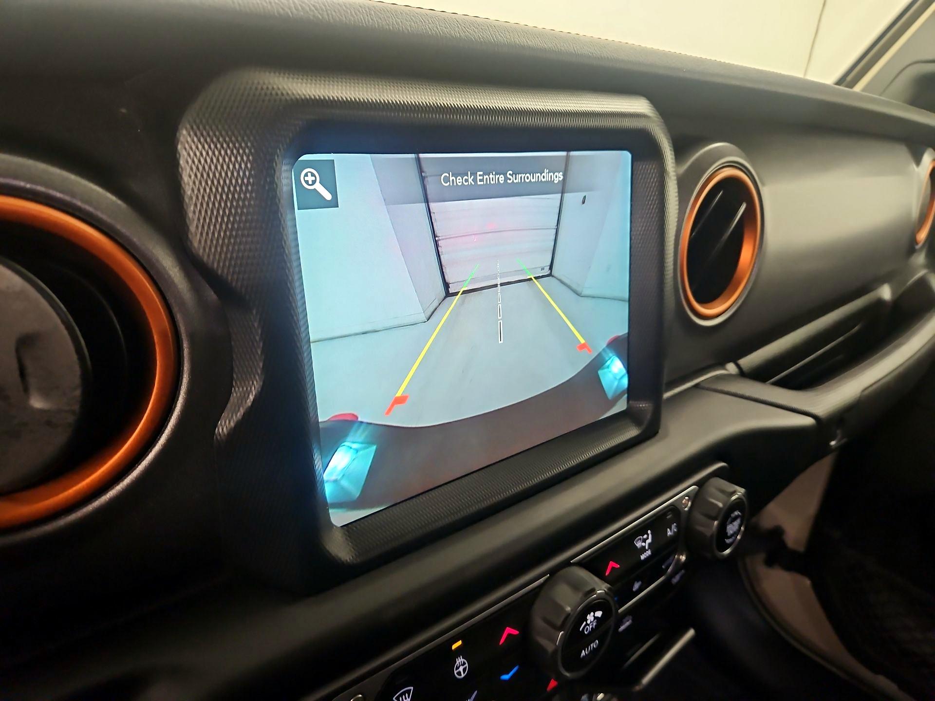 Thumbnail: 2022 Jeep Gladiator - 14