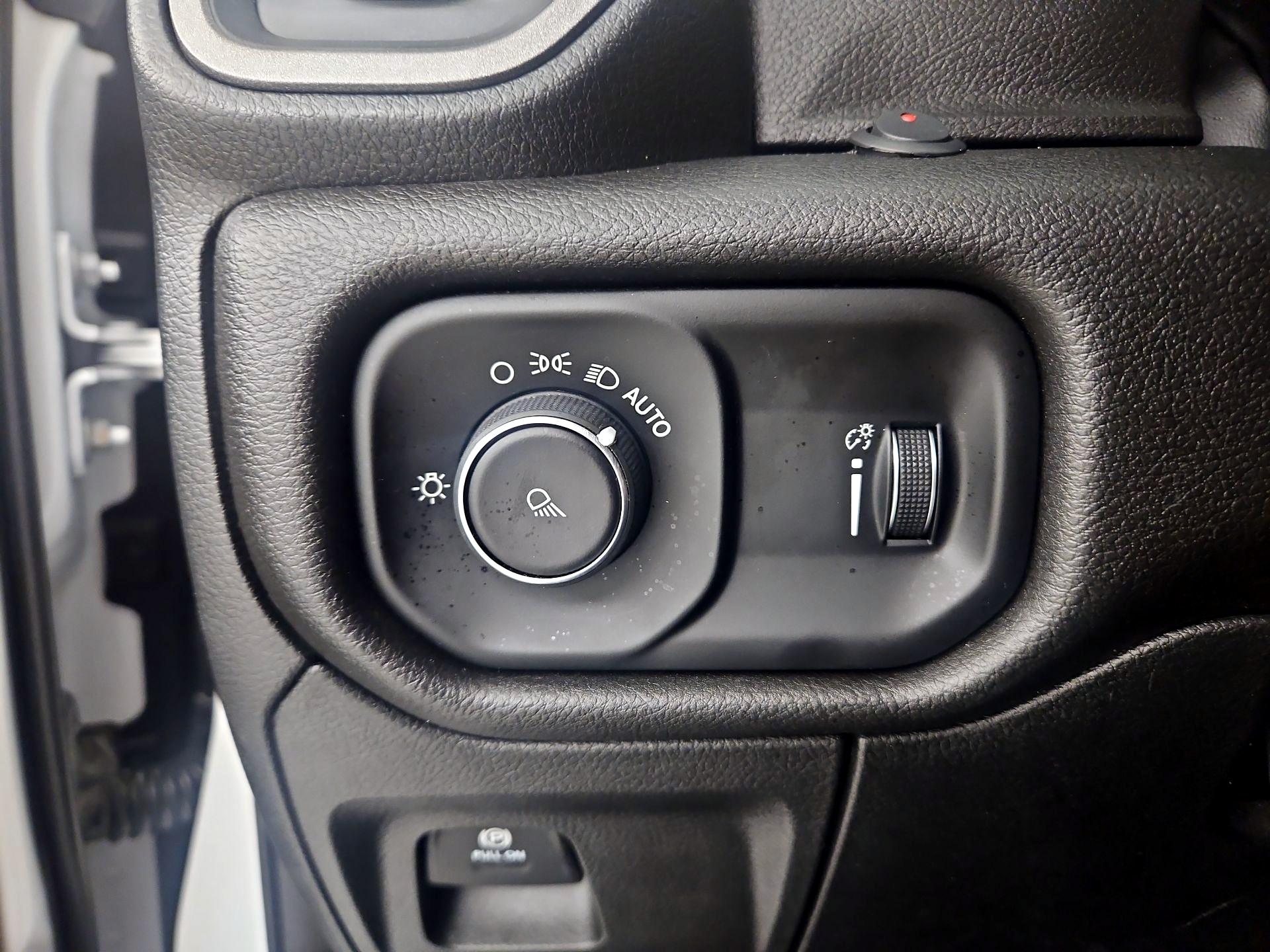 Thumbnail: 2023 RAM 1500 - 13