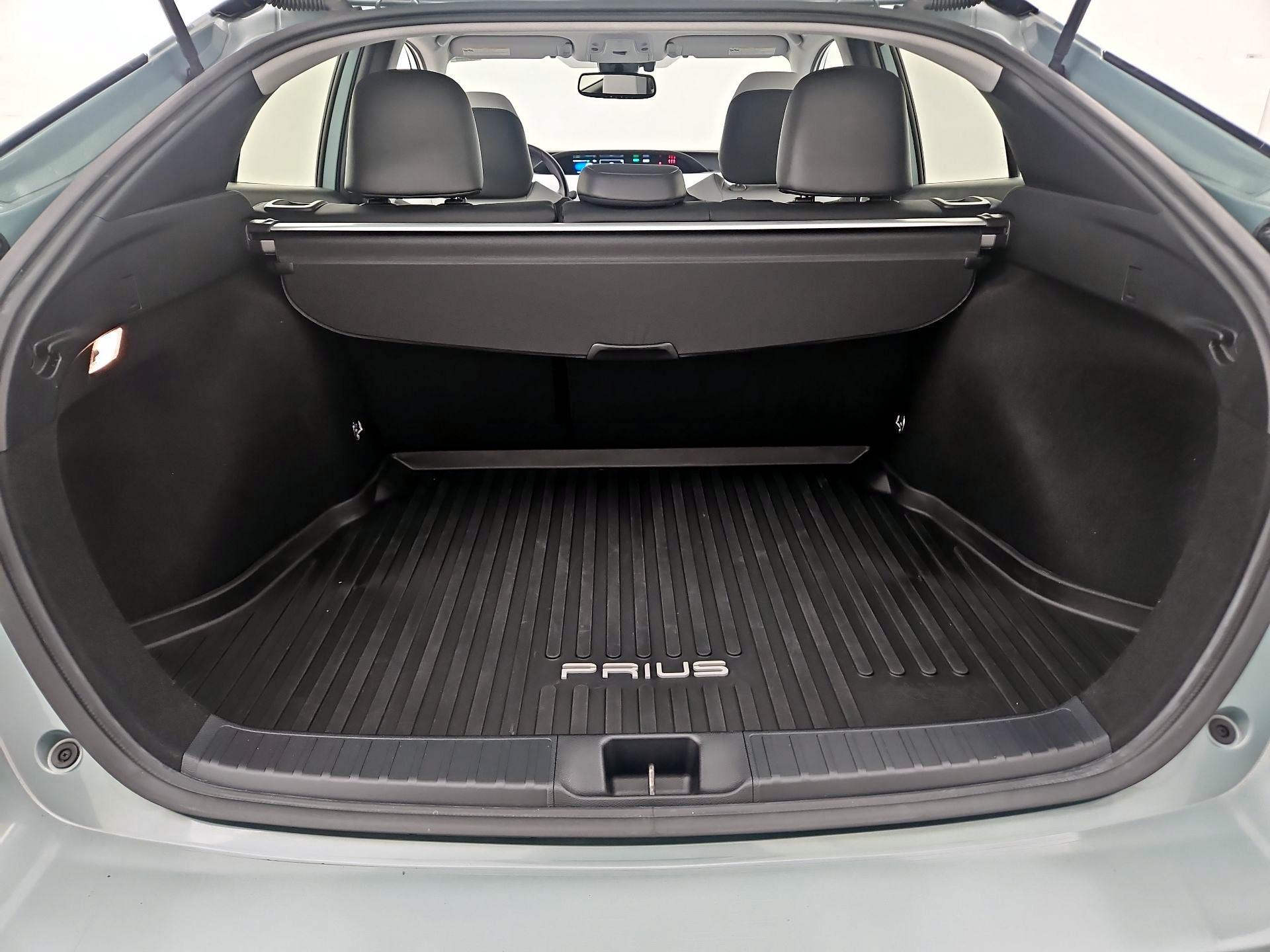 Thumbnail: 2019 Toyota Prius - 20