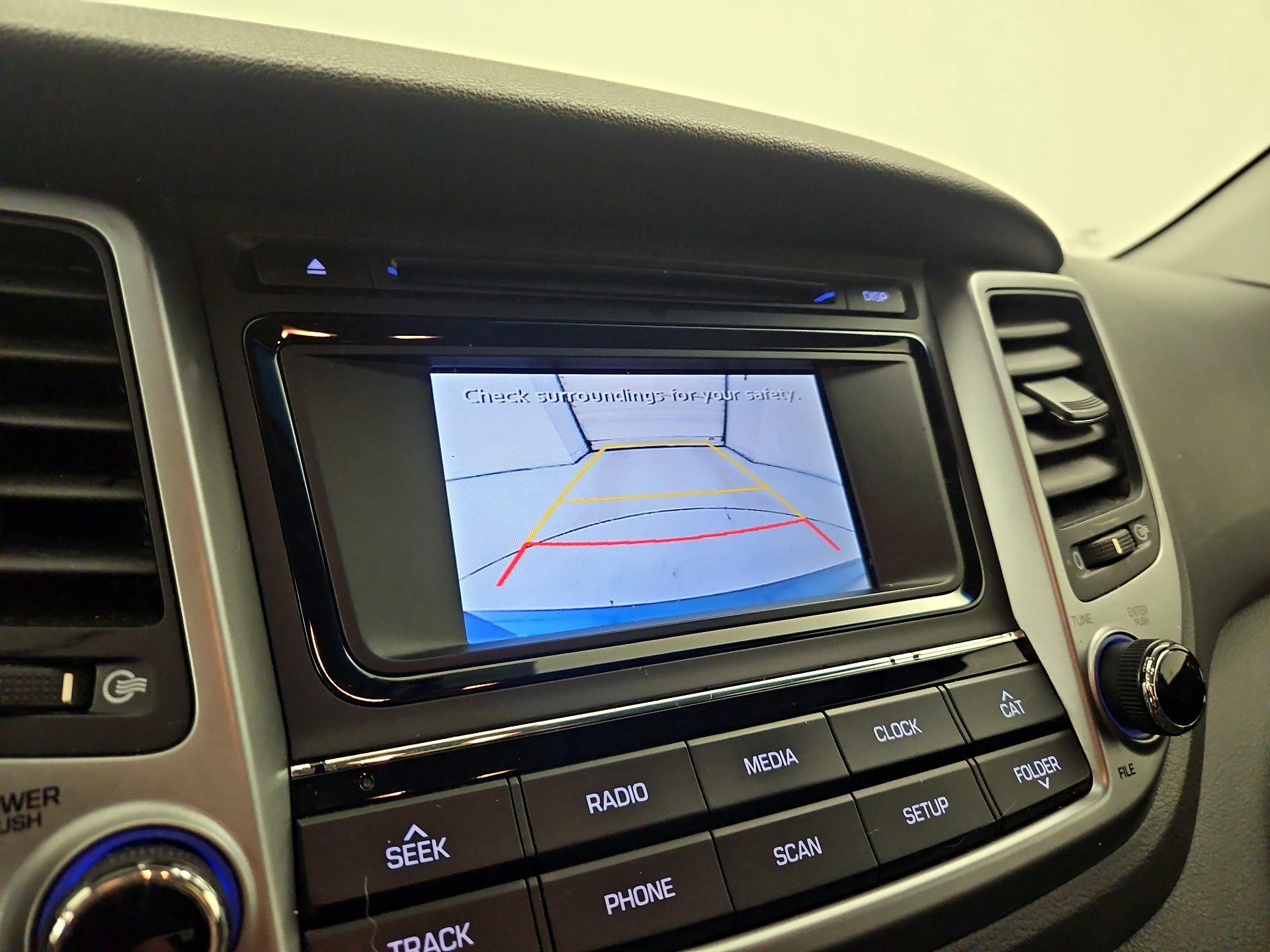 Thumbnail: 2016 Hyundai Tucson - 14