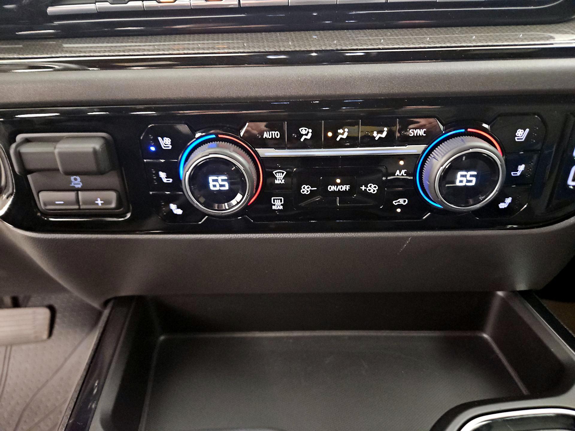 Thumbnail: 2024 Chevrolet Silverado 1500 - 16