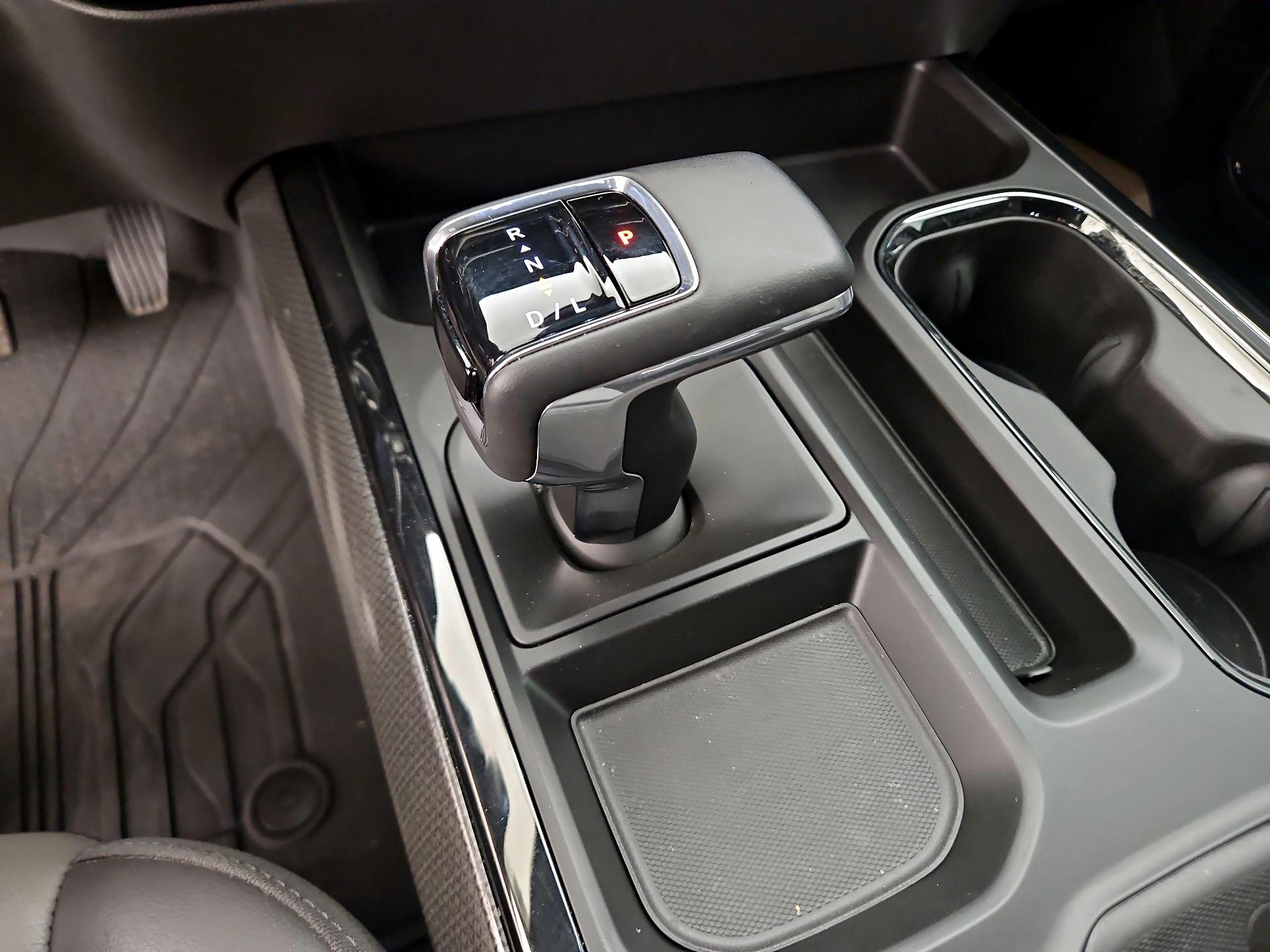 Thumbnail: 2024 Chevrolet Silverado 1500 - 17