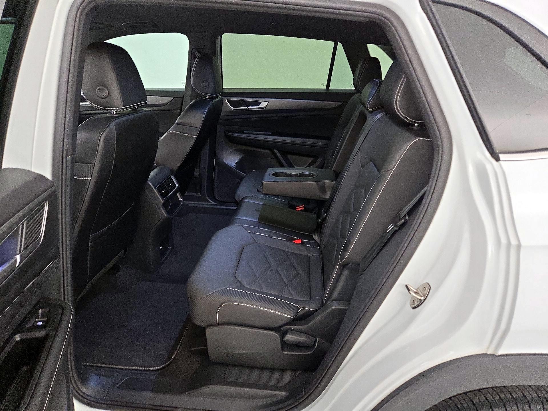 Thumbnail: 2024 Volkswagen Atlas - 19