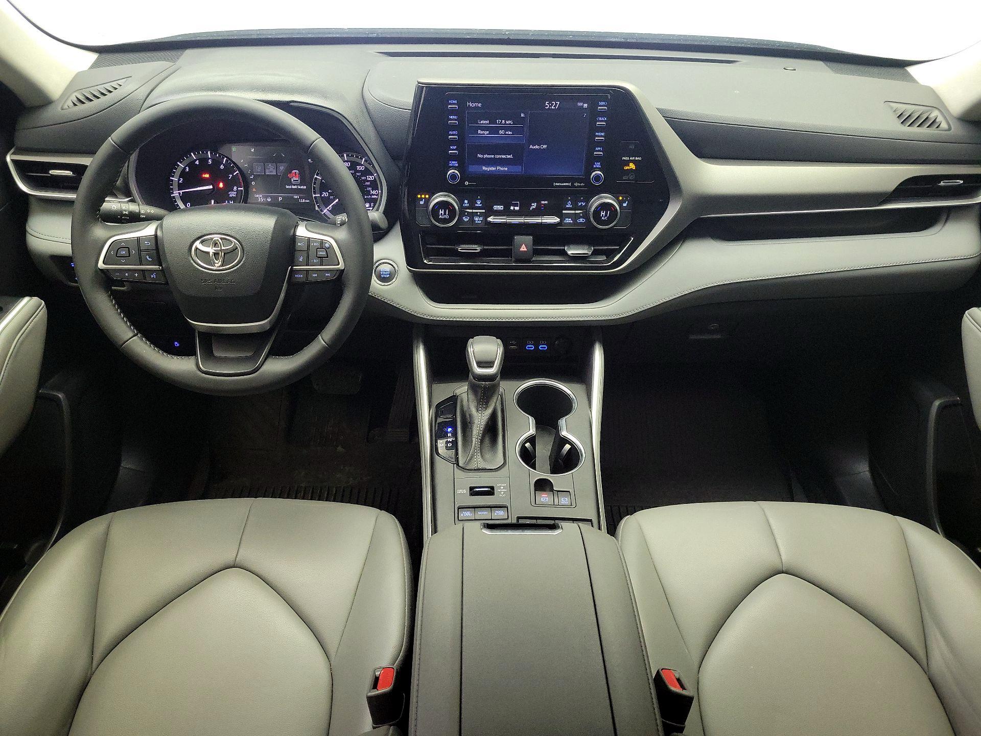 Thumbnail: 2022 Toyota Highlander - 9