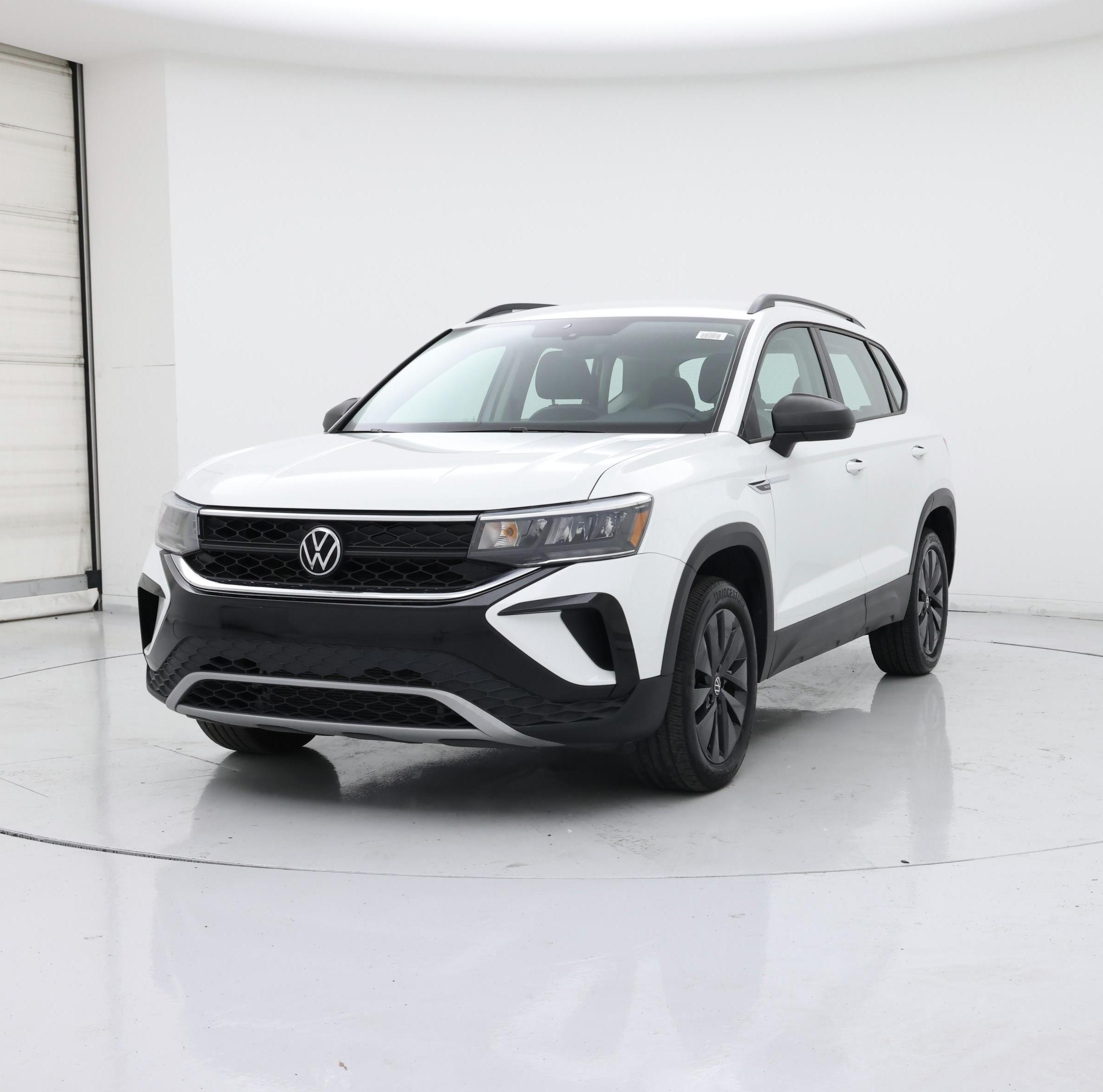 Thumbnail: 2023 Volkswagen Taos - 4