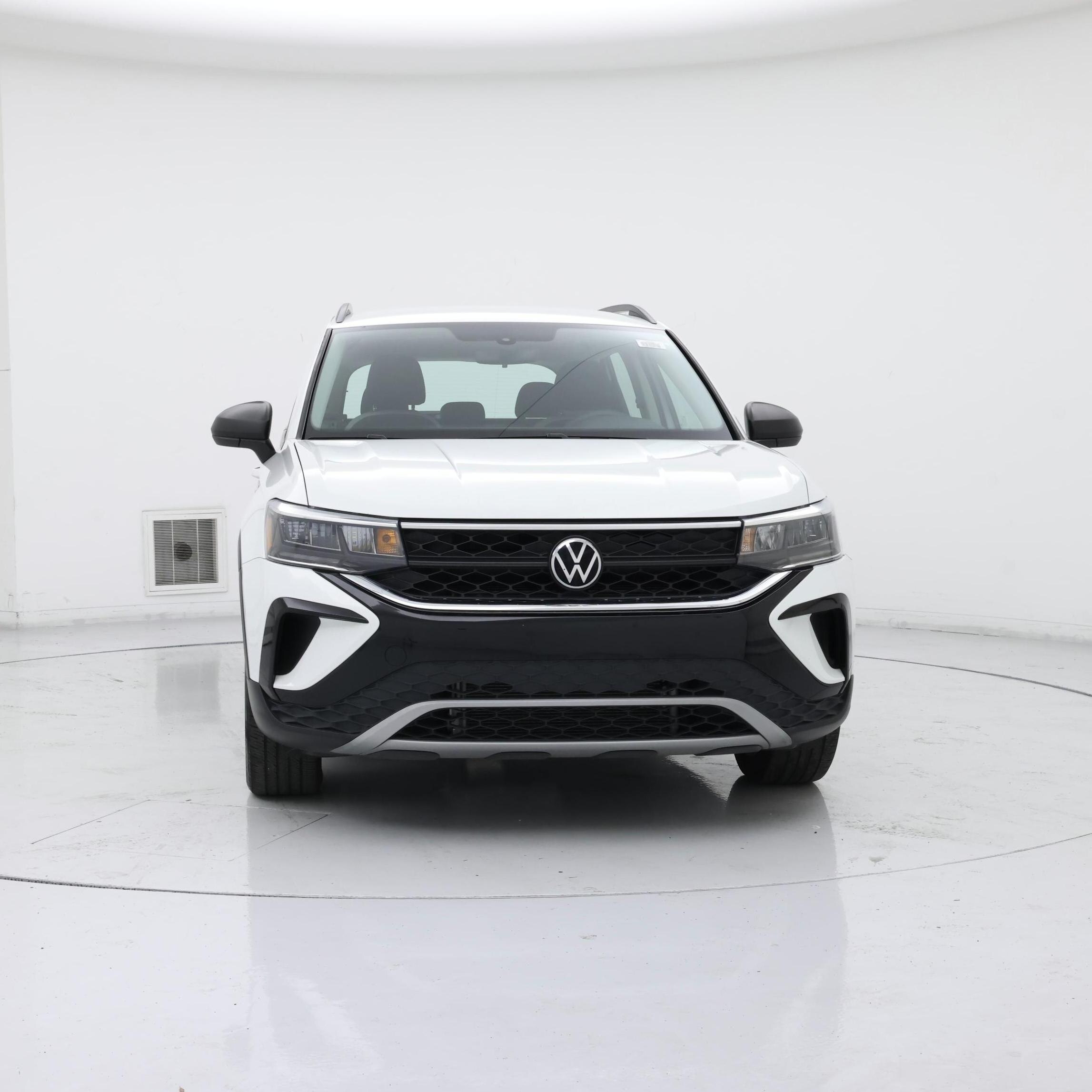 Thumbnail: 2023 Volkswagen Taos - 5