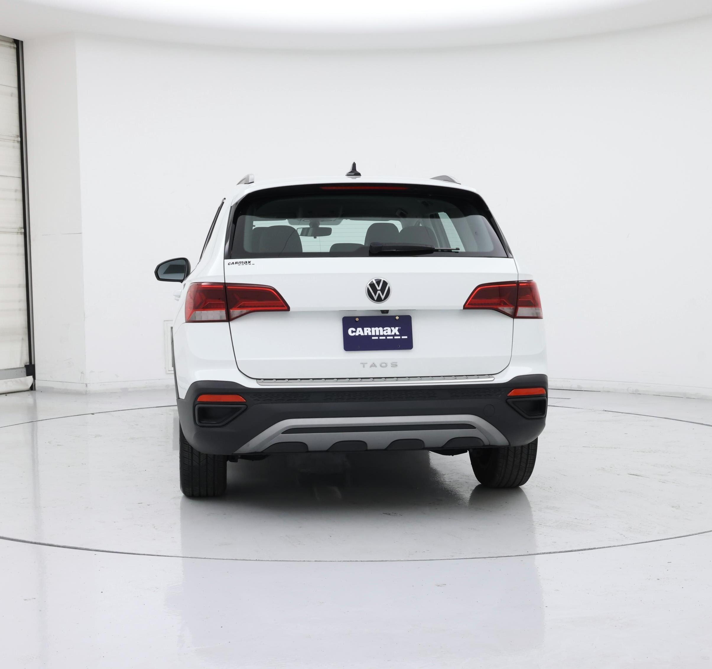 Thumbnail: 2023 Volkswagen Taos - 6