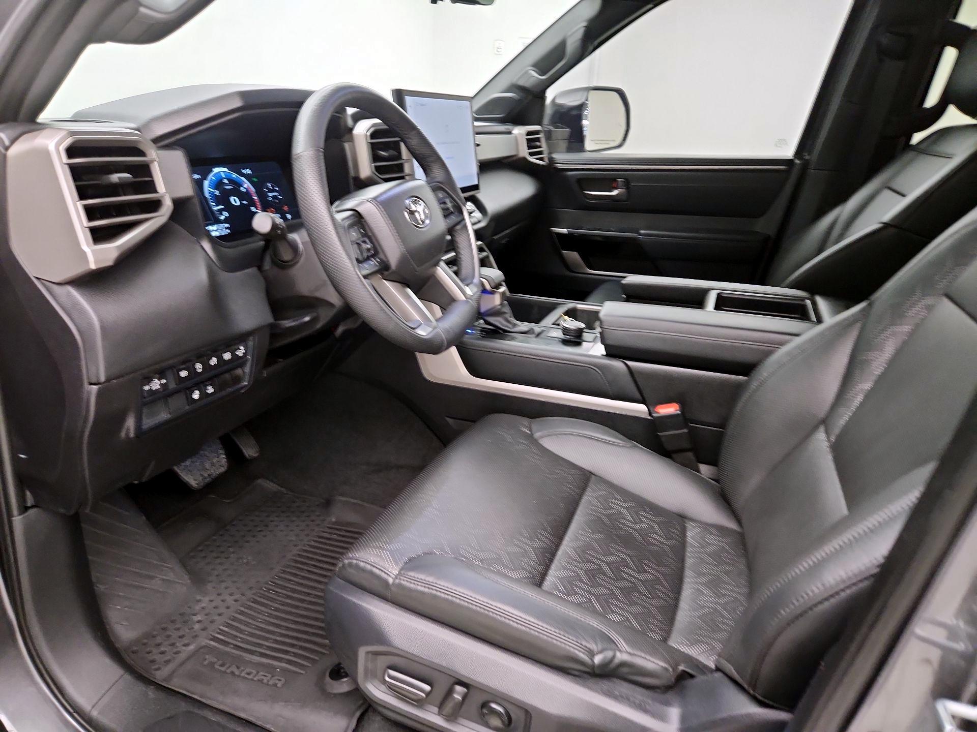 Thumbnail: 2025 Toyota Tundra - 11